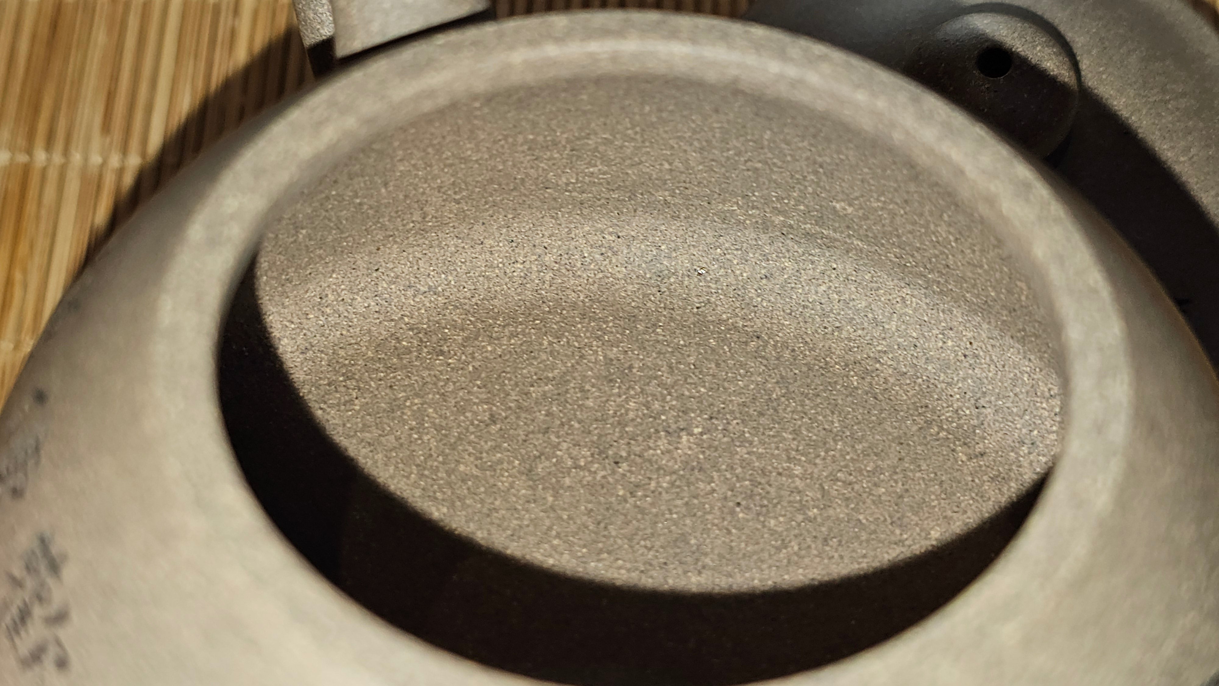 Ban Yue Hu《半月壶》~ "Half Moon Pot", 140.8ml, Qing Hui Duan 青灰段泥, by our Craftsman Zhang Huan 张欢, "Qing Gong Tu" 清供图 Engraving by Craftsman Nan Shan Lao Ren 南山老人 ~ Congratulations to Ms M.L.! 0831hrs 10th August 2025! Phoenix, AZ!