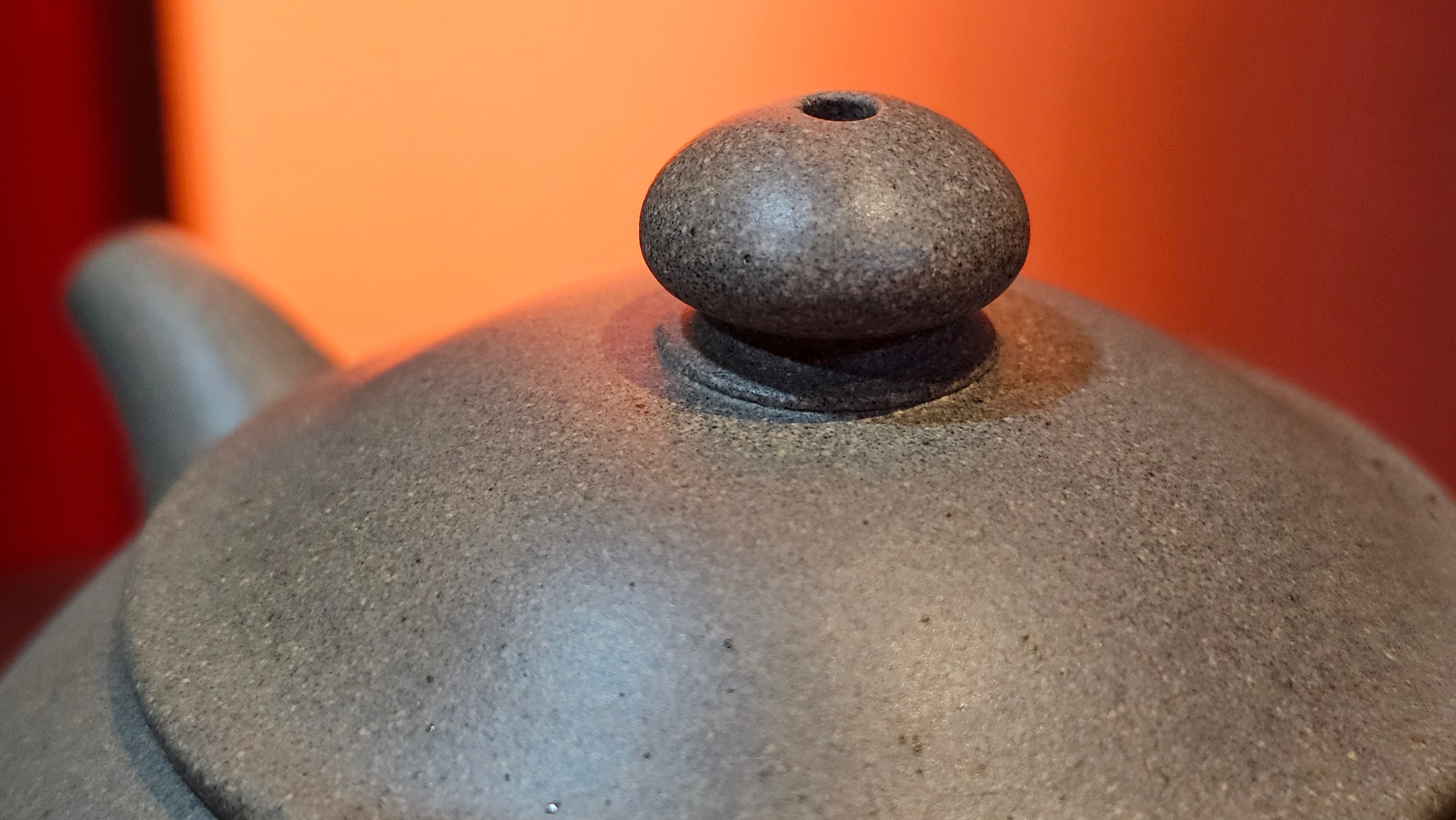 Ban Yue Hu《半月壶》~ "Half Moon Pot", 136.8ml, Qing Hui Duan 青灰段泥, by our Craftsman Zhang Huan 张欢, "Qing Gong Tu" 清供图 Engraving by Craftsman Nan Shan Lao Ren 南山老人 ~ Congratulations to Ms J.C.! 1243hrs 10th August 2025, Los Angeles, CA!