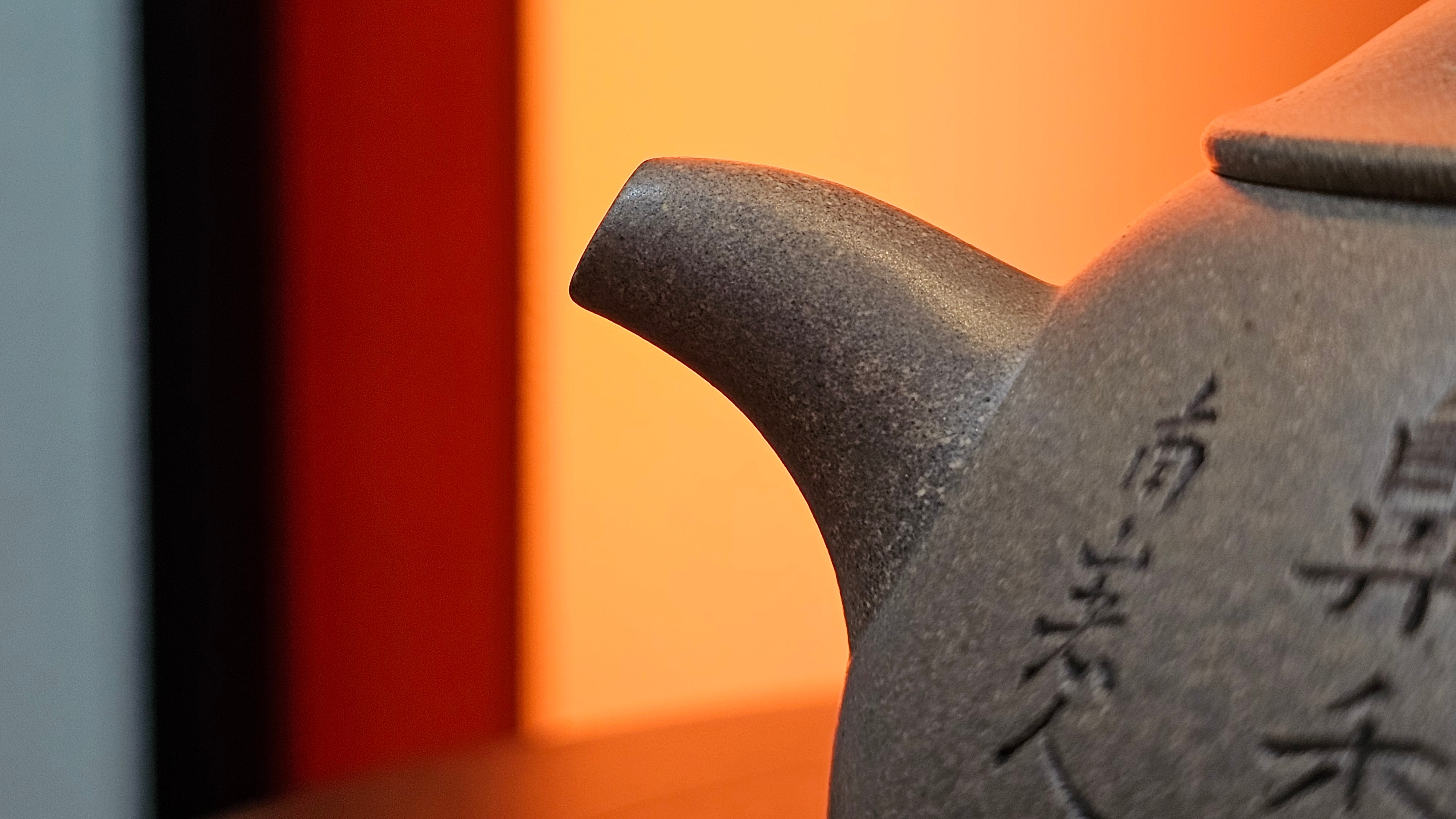 Ban Yue Hu《半月壶》~ "Half Moon Pot", 136.8ml, Qing Hui Duan 青灰段泥, by our Craftsman Zhang Huan 张欢, "Qing Gong Tu" 清供图 Engraving by Craftsman Nan Shan Lao Ren 南山老人 ~ Congratulations to Ms J.C.! 1243hrs 10th August 2025, Los Angeles, CA!