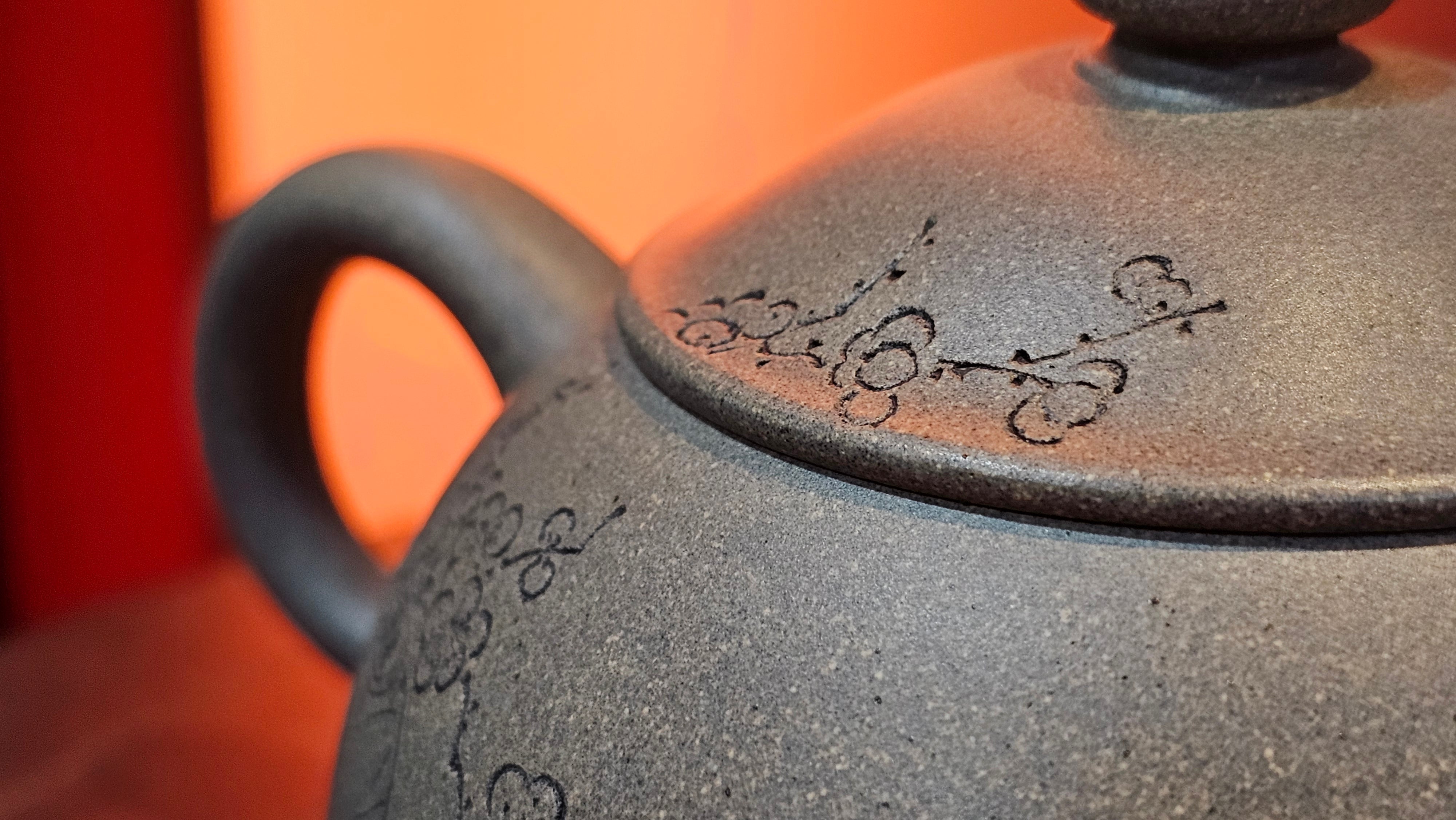 Ban Yue Hu《半月壶》~ "Half Moon Pot", 136.8ml, Qing Hui Duan 青灰段泥, by our Craftsman Zhang Huan 张欢, "Qing Gong Tu" 清供图 Engraving by Craftsman Nan Shan Lao Ren 南山老人 ~ Congratulations to Ms J.C.! 1243hrs 10th August 2025, Los Angeles, CA!