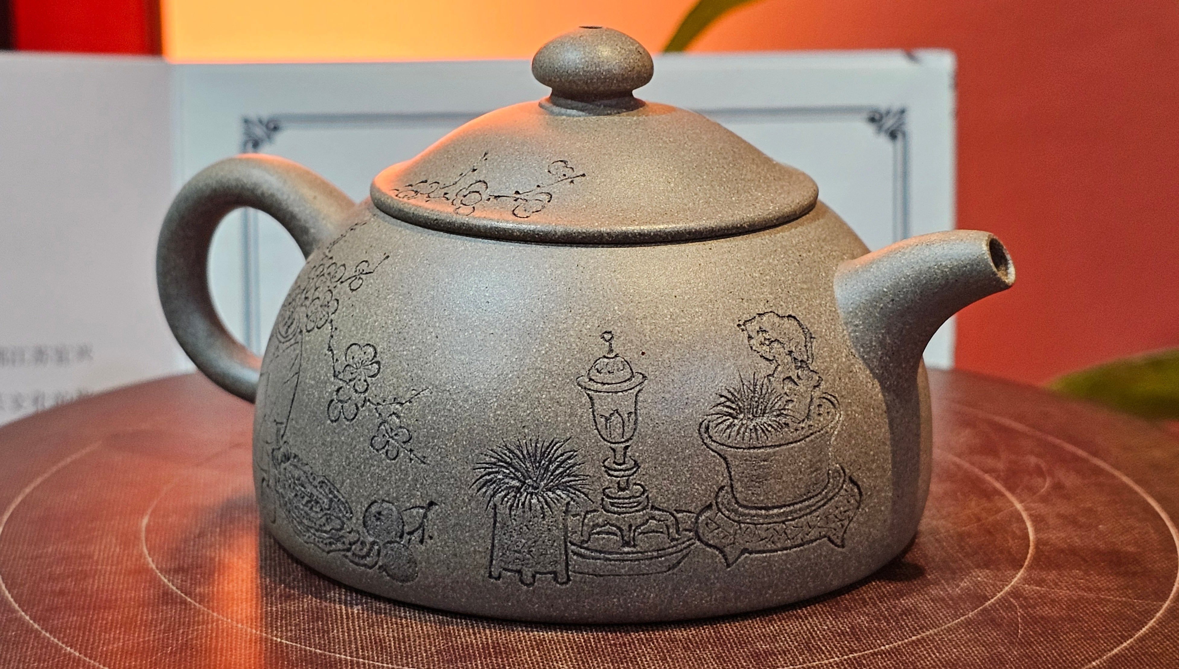 Ban Yue Hu《半月壶》~ "Half Moon Pot", 136.8ml, Qing Hui Duan 青灰段泥, by our Craftsman Zhang Huan 张欢, "Qing Gong Tu" 清供图 Engraving by Craftsman Nan Shan Lao Ren 南山老人 ~ Congratulations to Ms J.C.! 1243hrs 10th August 2025, Los Angeles, CA!
