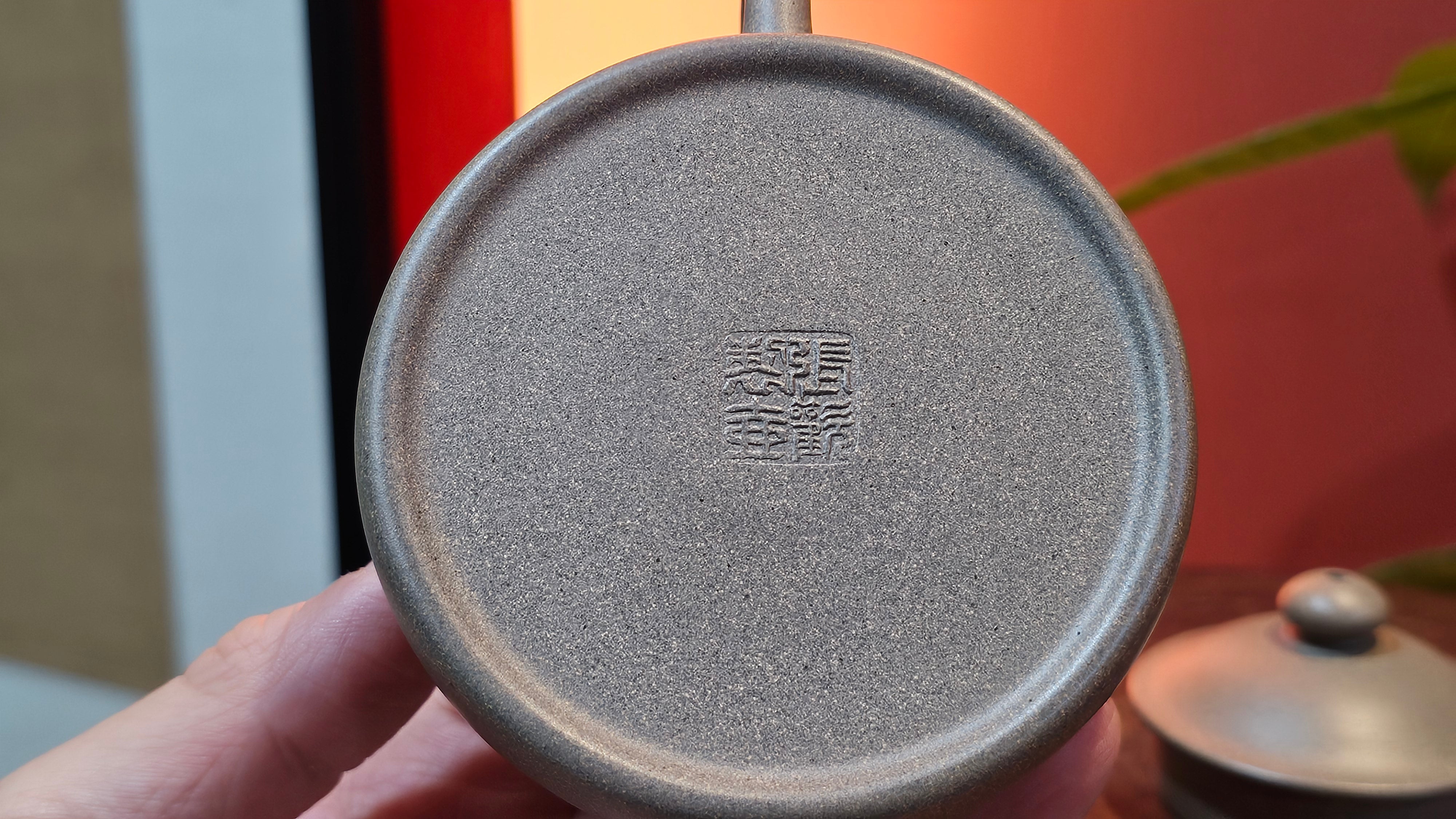 Ban Yue Hu《半月壶》~ "Half Moon Pot", 136.8ml, Qing Hui Duan 青灰段泥, by our Craftsman Zhang Huan 张欢, "Qing Gong Tu" 清供图 Engraving by Craftsman Nan Shan Lao Ren 南山老人 ~ Congratulations to Ms J.C.! 1243hrs 10th August 2025, Los Angeles, CA!