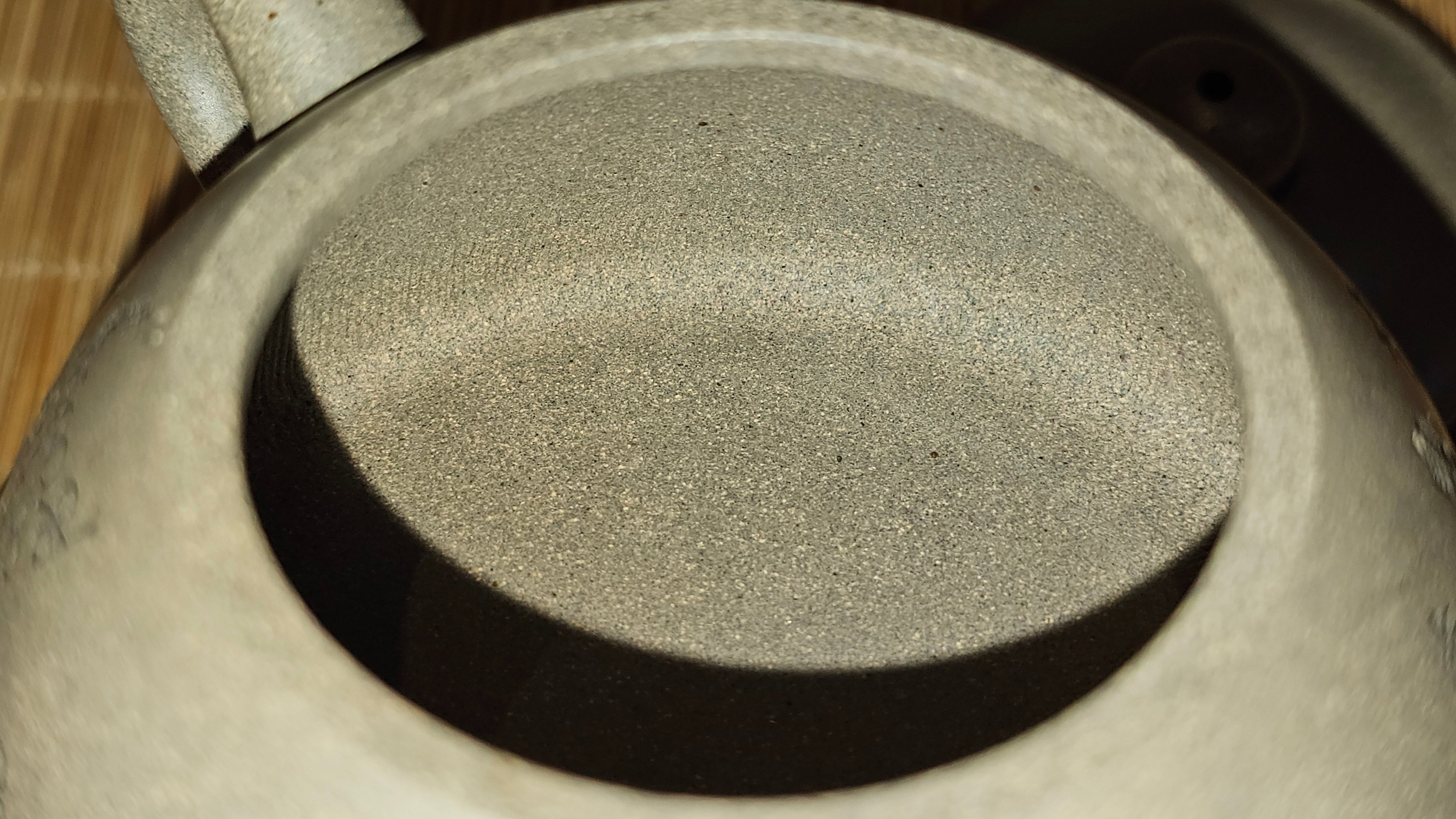 Ban Yue Hu《半月壶》~ "Half Moon Pot", 136.8ml, Qing Hui Duan 青灰段泥, by our Craftsman Zhang Huan 张欢, "Qing Gong Tu" 清供图 Engraving by Craftsman Nan Shan Lao Ren 南山老人 ~ Congratulations to Ms J.C.! 1243hrs 10th August 2025, Los Angeles, CA!