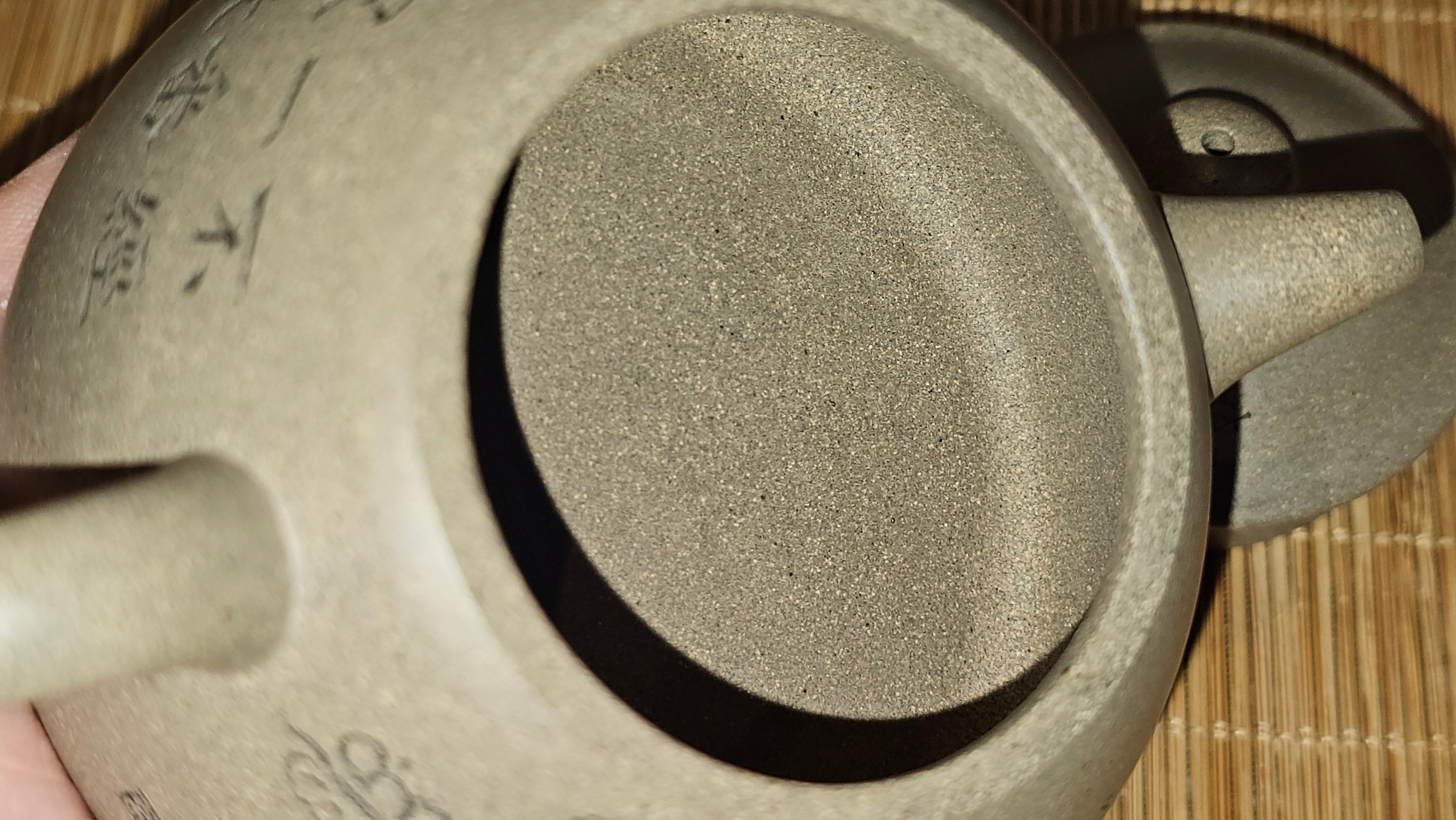 Ban Yue Hu《半月壶》~ "Half Moon Pot", 136.8ml, Qing Hui Duan 青灰段泥, by our Craftsman Zhang Huan 张欢, "Qing Gong Tu" 清供图 Engraving by Craftsman Nan Shan Lao Ren 南山老人 ~ Congratulations to Ms J.C.! 1243hrs 10th August 2025, Los Angeles, CA!