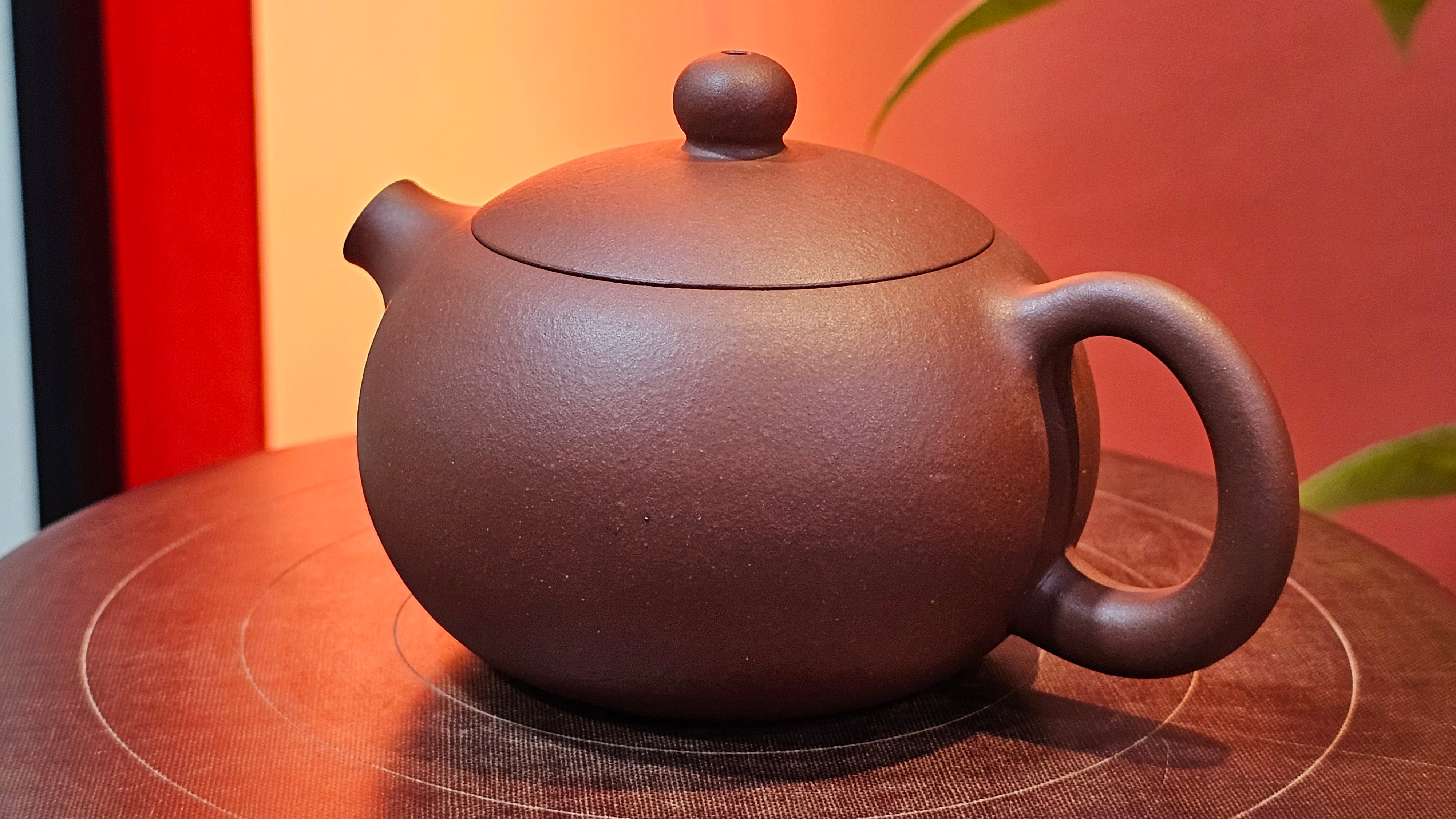 Xi Shi 西施, 144.5ml, Di Cao Qing Zi Ni 底槽青紫泥, by Craftsman Gu Xiao Ming 顾小明 ~ Congratulations!to Ms M.S., 2125hrs 11th August 2025, Conshohocken! PA.