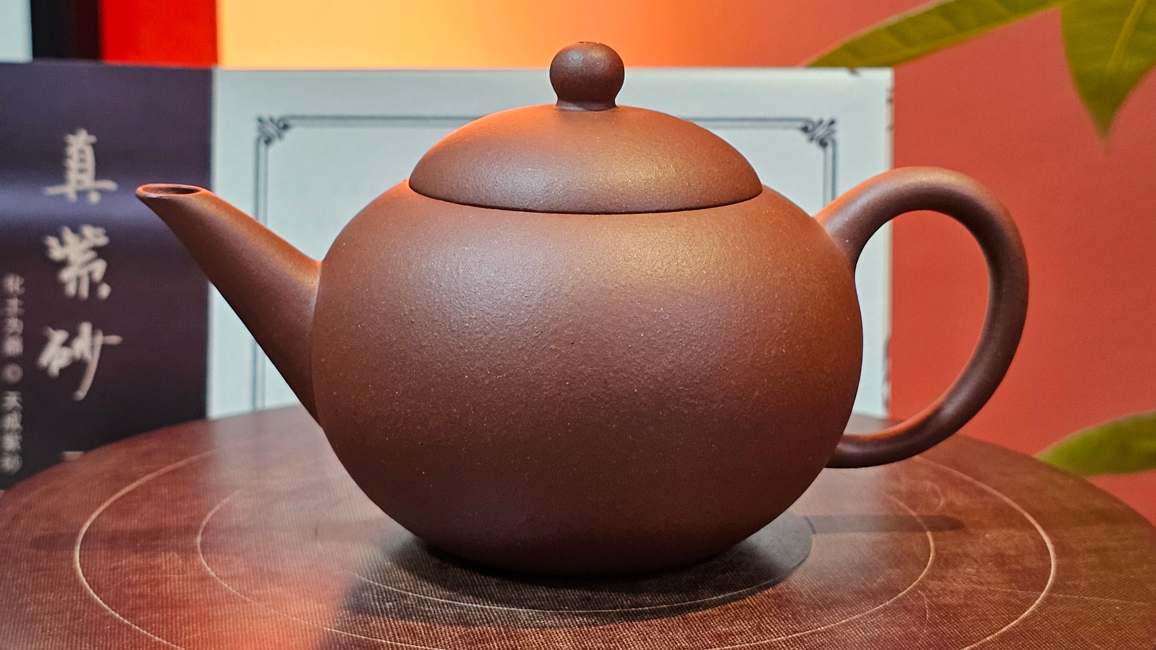 Shui Ping 水平, 161.2ml, Di Cao Qing Zi Ni 底槽青紫泥, by Craftsman Gu Xiao Ming 顾小明 ~ Congratulations to Mr S.H.! 1942hrs 16th August 2025, Arcata! CA.