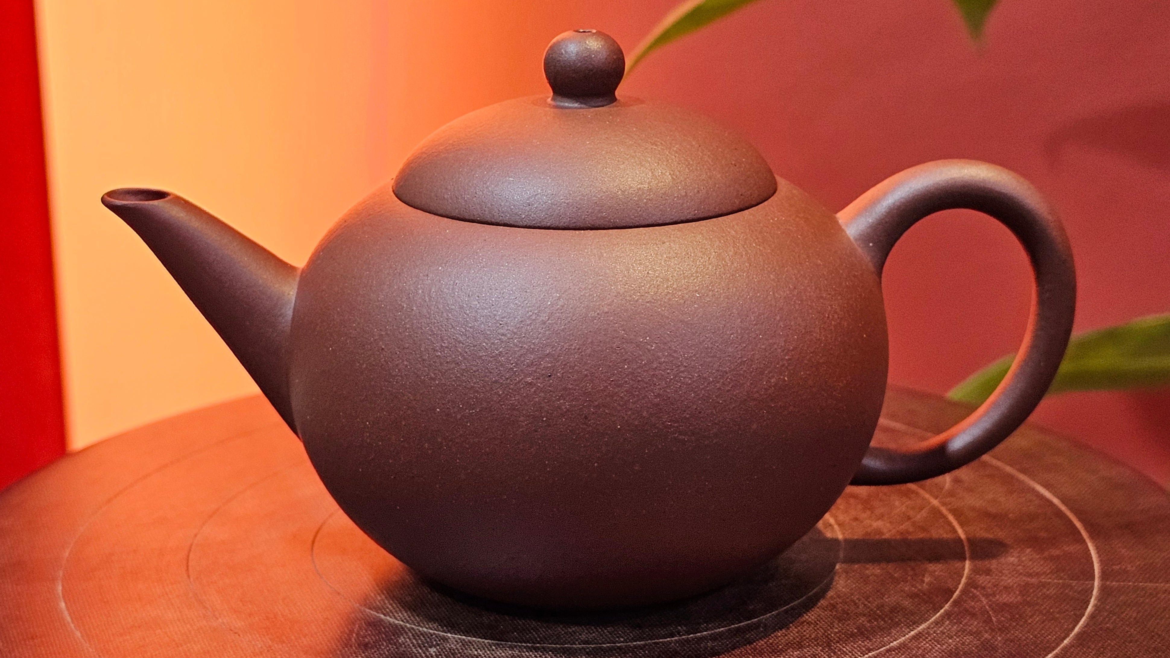 Shui Ping 水平, 161.2ml, Di Cao Qing Zi Ni 底槽青紫泥, by Craftsman Gu Xiao Ming 顾小明 ~ Congratulations to Mr S.H.! 1942hrs 16th August 2025, Arcata! CA.