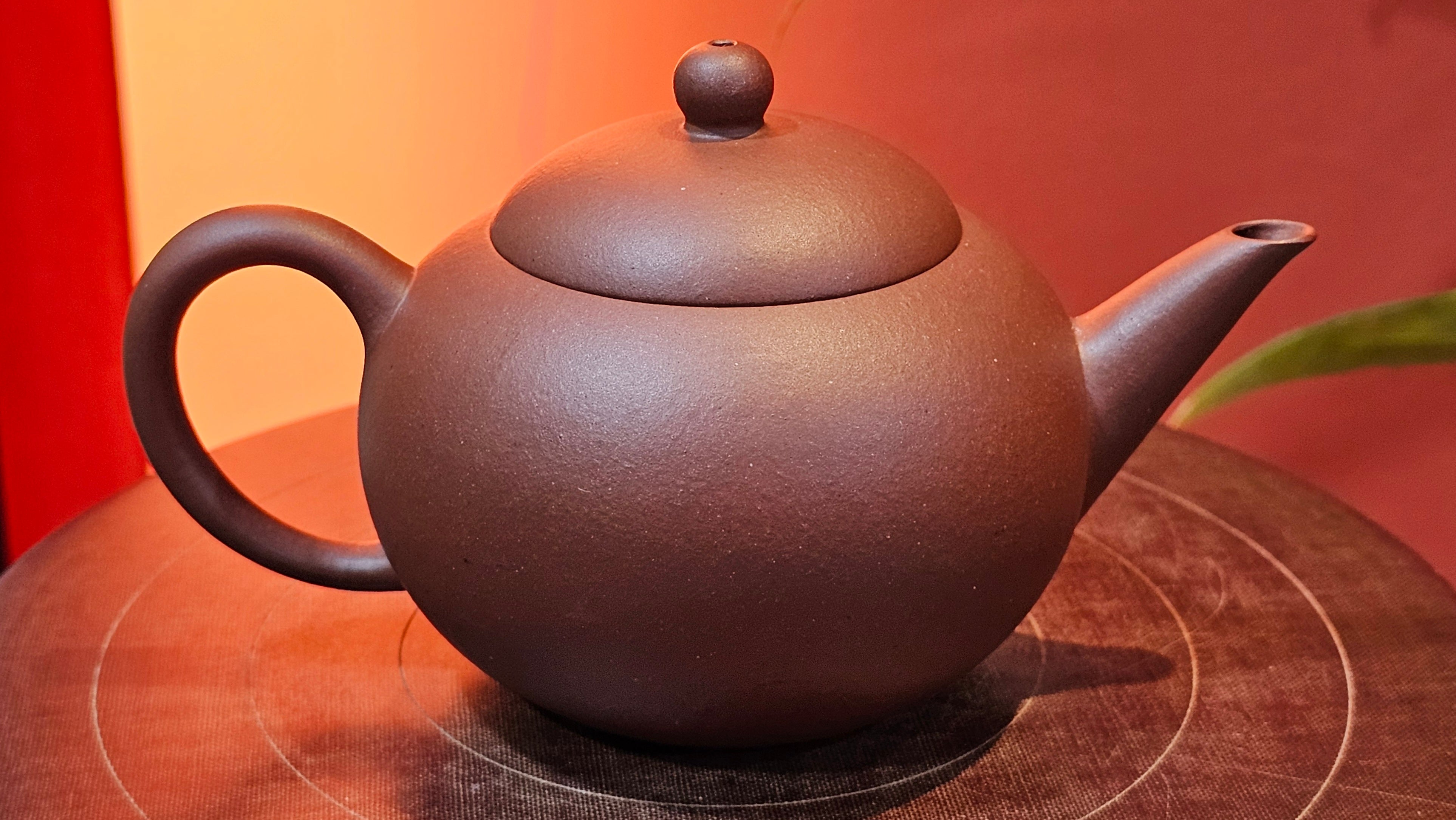 Shui Ping 水平, 161.2ml, Di Cao Qing Zi Ni 底槽青紫泥, by Craftsman Gu Xiao Ming 顾小明 ~ Congratulations to Mr S.H.! 1942hrs 16th August 2025, Arcata! CA.