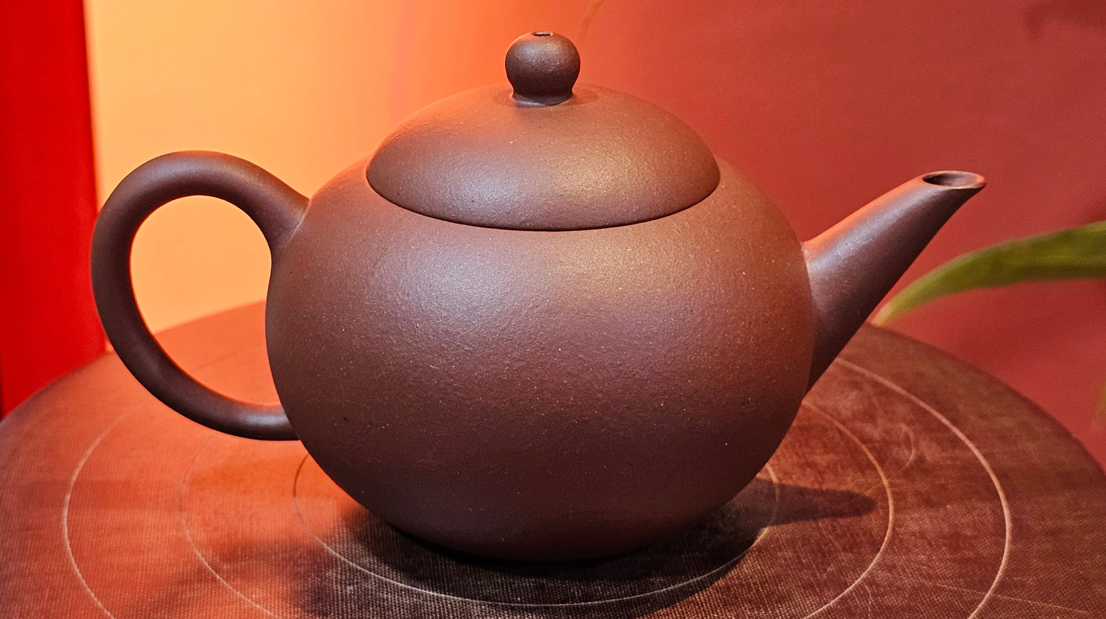 Shui Ping 水平, 161.2ml, Di Cao Qing Zi Ni 底槽青紫泥, by Craftsman Gu Xiao Ming 顾小明 ~ Congratulations to Mr S.H.! 1942hrs 16th August 2025, Arcata! CA.