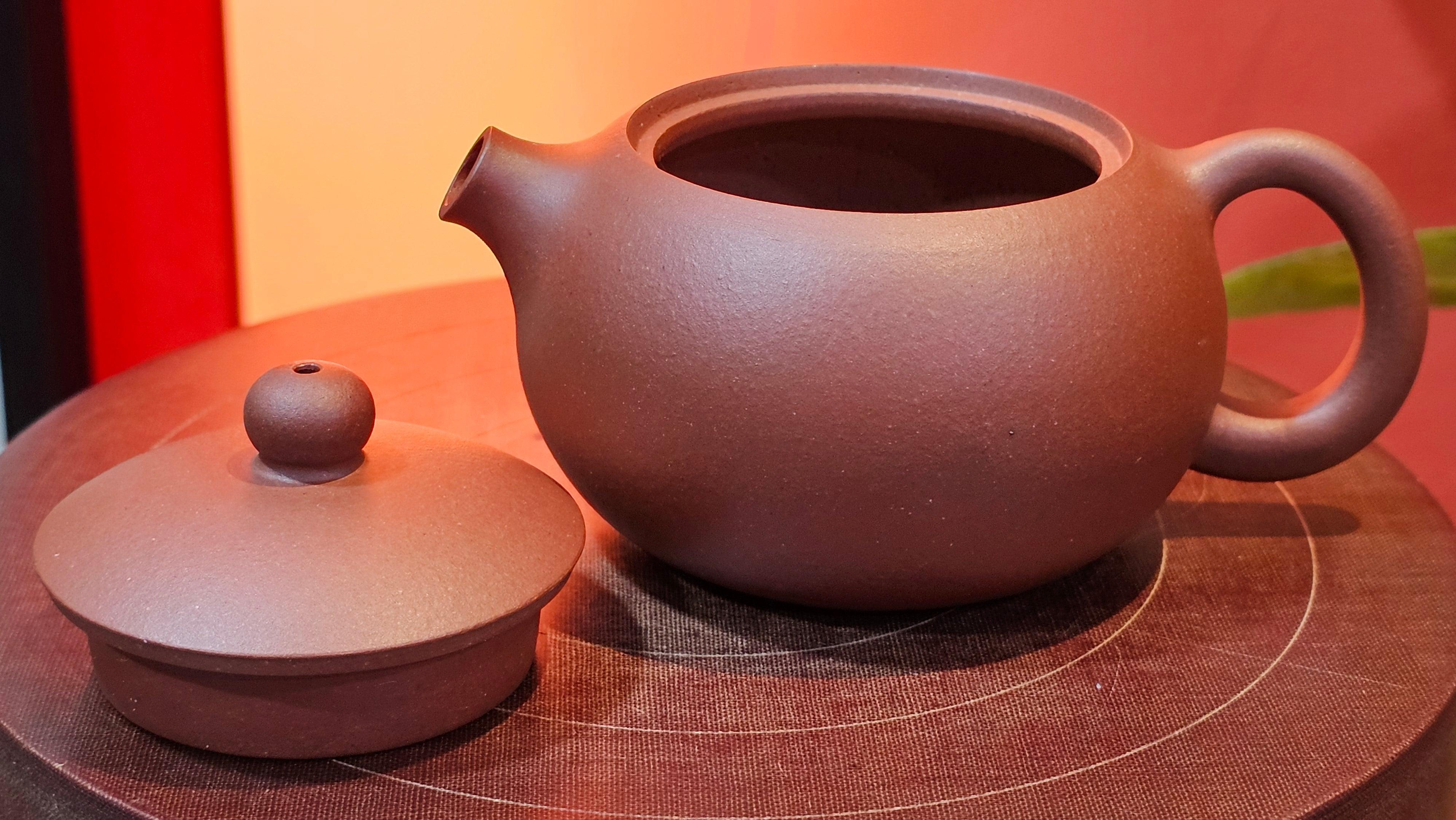 Xi Shi 西施, 144.5ml, Di Cao Qing Zi Ni 底槽青紫泥, by Craftsman Gu Xiao Ming 顾小明 ~ Congratulations!to Ms M.S., 2125hrs 11th August 2025, Conshohocken! PA.