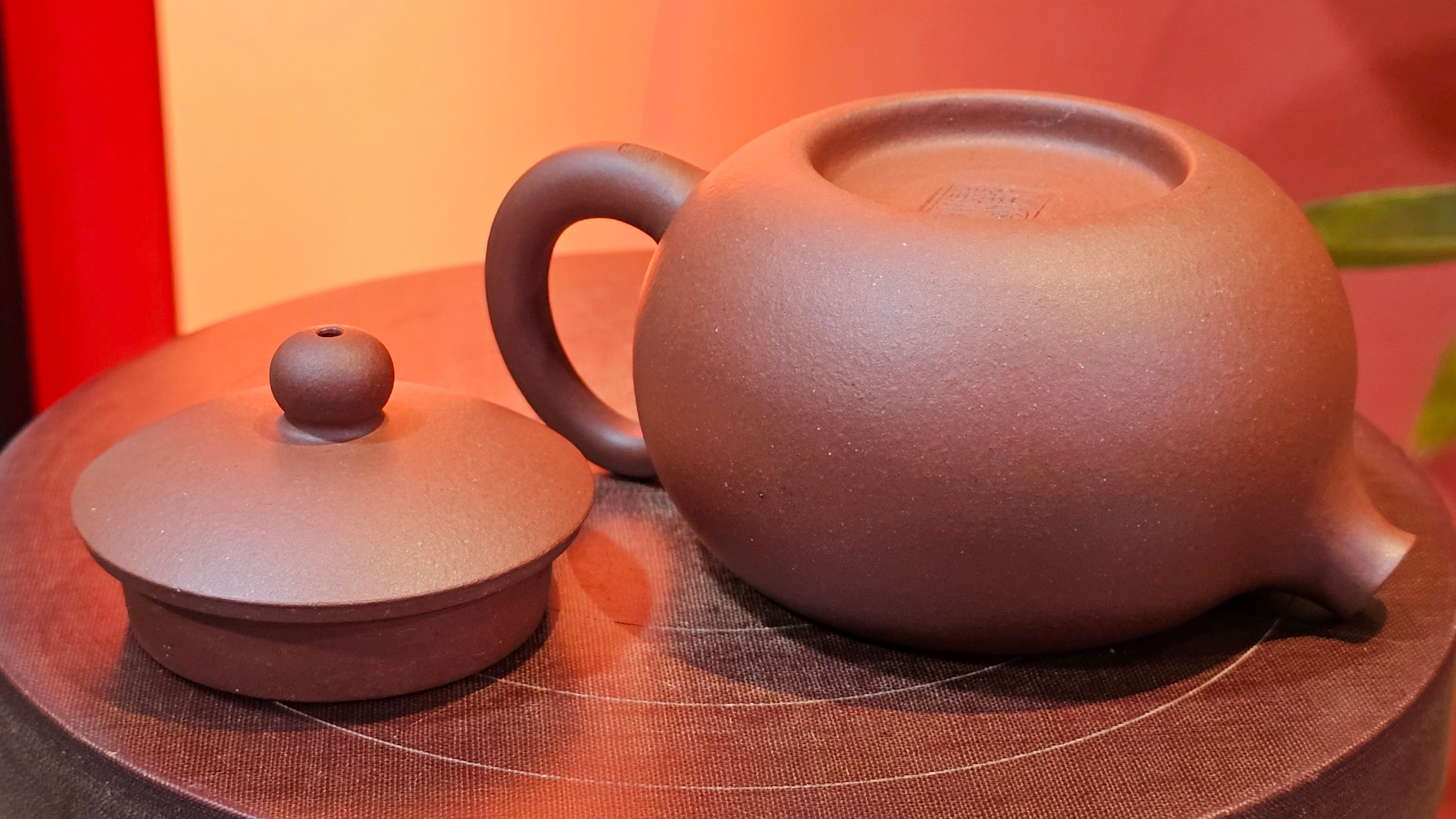 Xi Shi 西施, 144.5ml, Di Cao Qing Zi Ni 底槽青紫泥, by Craftsman Gu Xiao Ming 顾小明 ~ Congratulations!to Ms M.S., 2125hrs 11th August 2025, Conshohocken! PA.