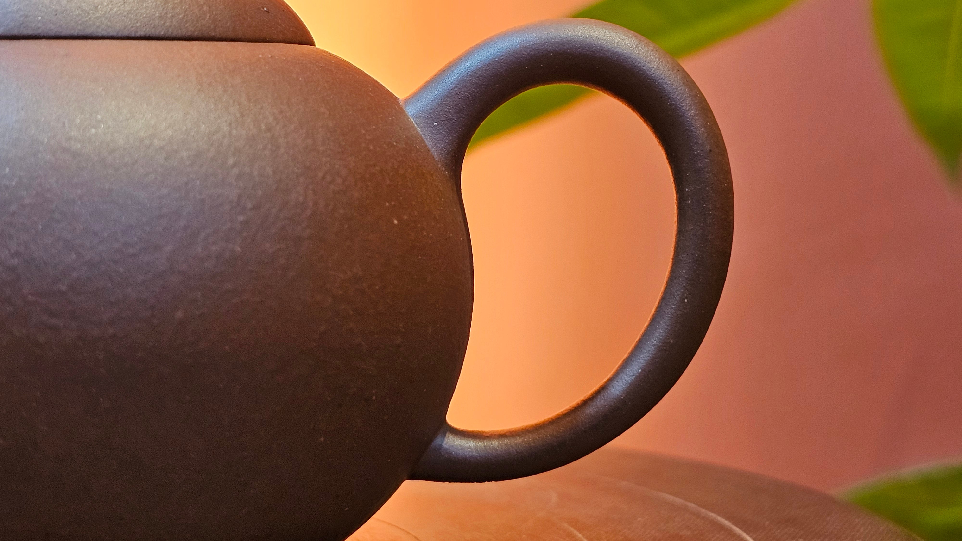 Shui Ping 水平, 161.2ml, Di Cao Qing Zi Ni 底槽青紫泥, by Craftsman Gu Xiao Ming 顾小明 ~ Congratulations to Mr S.H.! 1942hrs 16th August 2025, Arcata! CA.