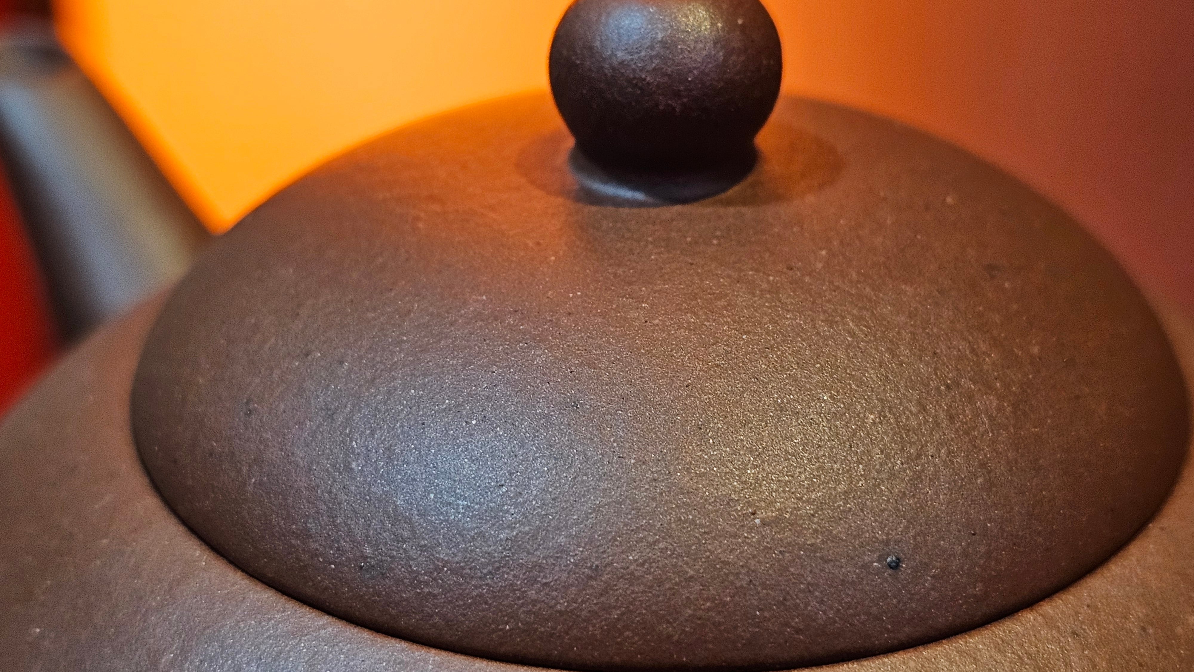 Shui Ping 水平, 161.2ml, Di Cao Qing Zi Ni 底槽青紫泥, by Craftsman Gu Xiao Ming 顾小明 ~ Congratulations to Mr S.H.! 1942hrs 16th August 2025, Arcata! CA.