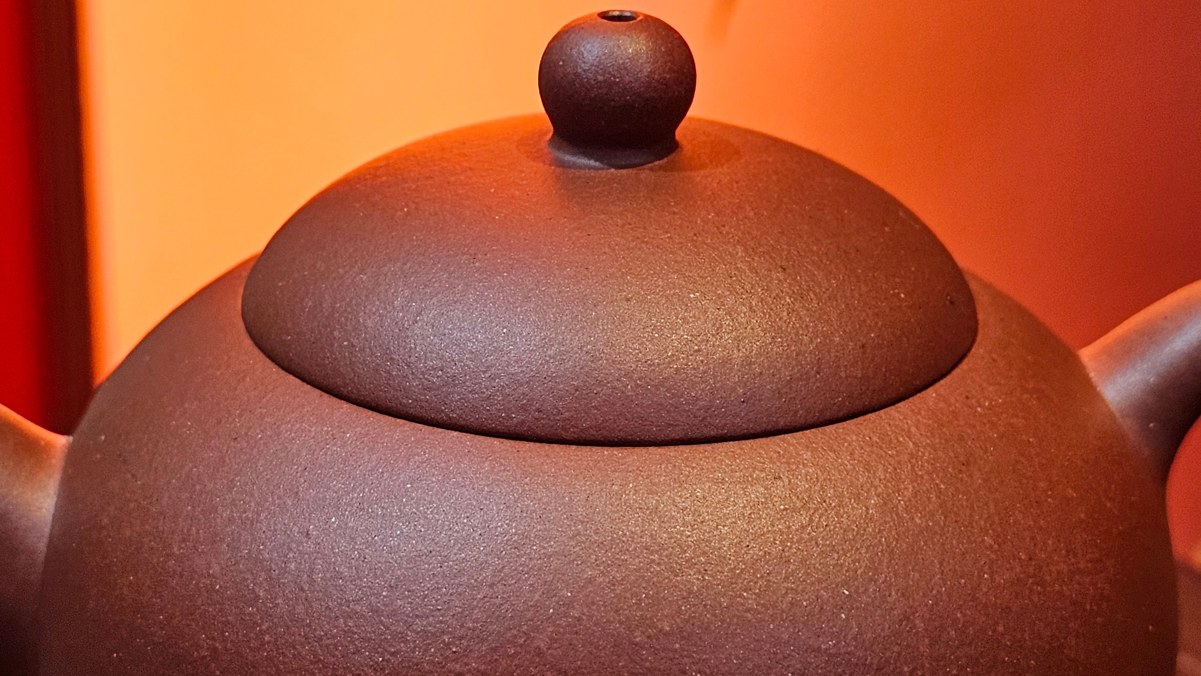 Shui Ping 水平, 161.2ml, Di Cao Qing Zi Ni 底槽青紫泥, by Craftsman Gu Xiao Ming 顾小明 ~ Congratulations to Mr S.H.! 1942hrs 16th August 2025, Arcata! CA.