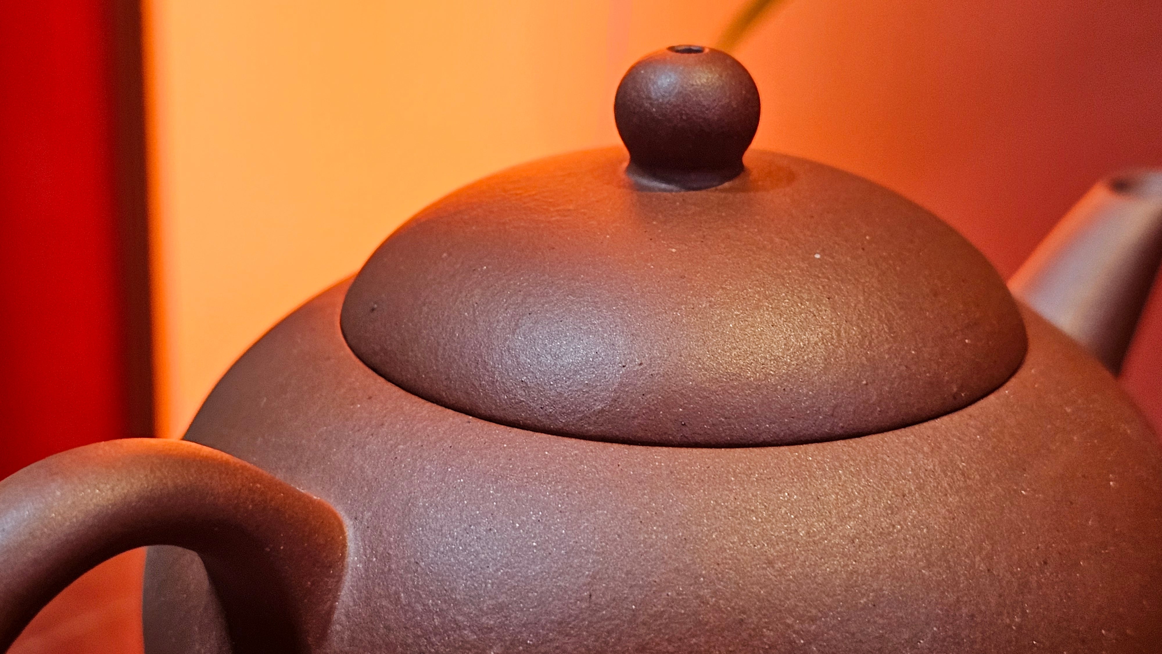 Shui Ping 水平, 161.2ml, Di Cao Qing Zi Ni 底槽青紫泥, by Craftsman Gu Xiao Ming 顾小明 ~ Congratulations to Mr S.H.! 1942hrs 16th August 2025, Arcata! CA.