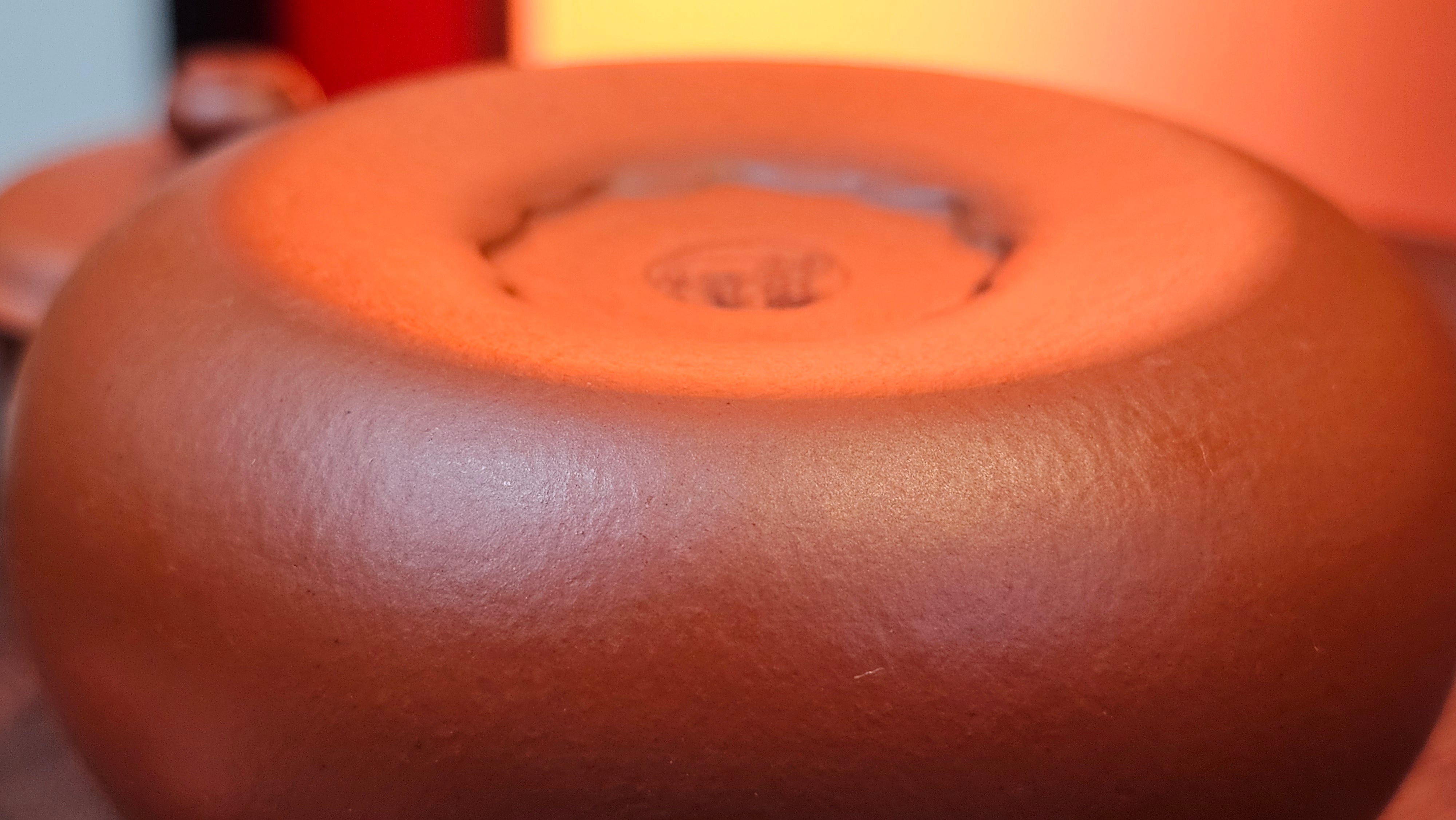 Guan Bo 观博, 94.6ml, Xiao Mei Yao Zhu Ni 小煤窑朱泥 by our Collaborative Craftsman Zhai Yi Yao 翟一耀。