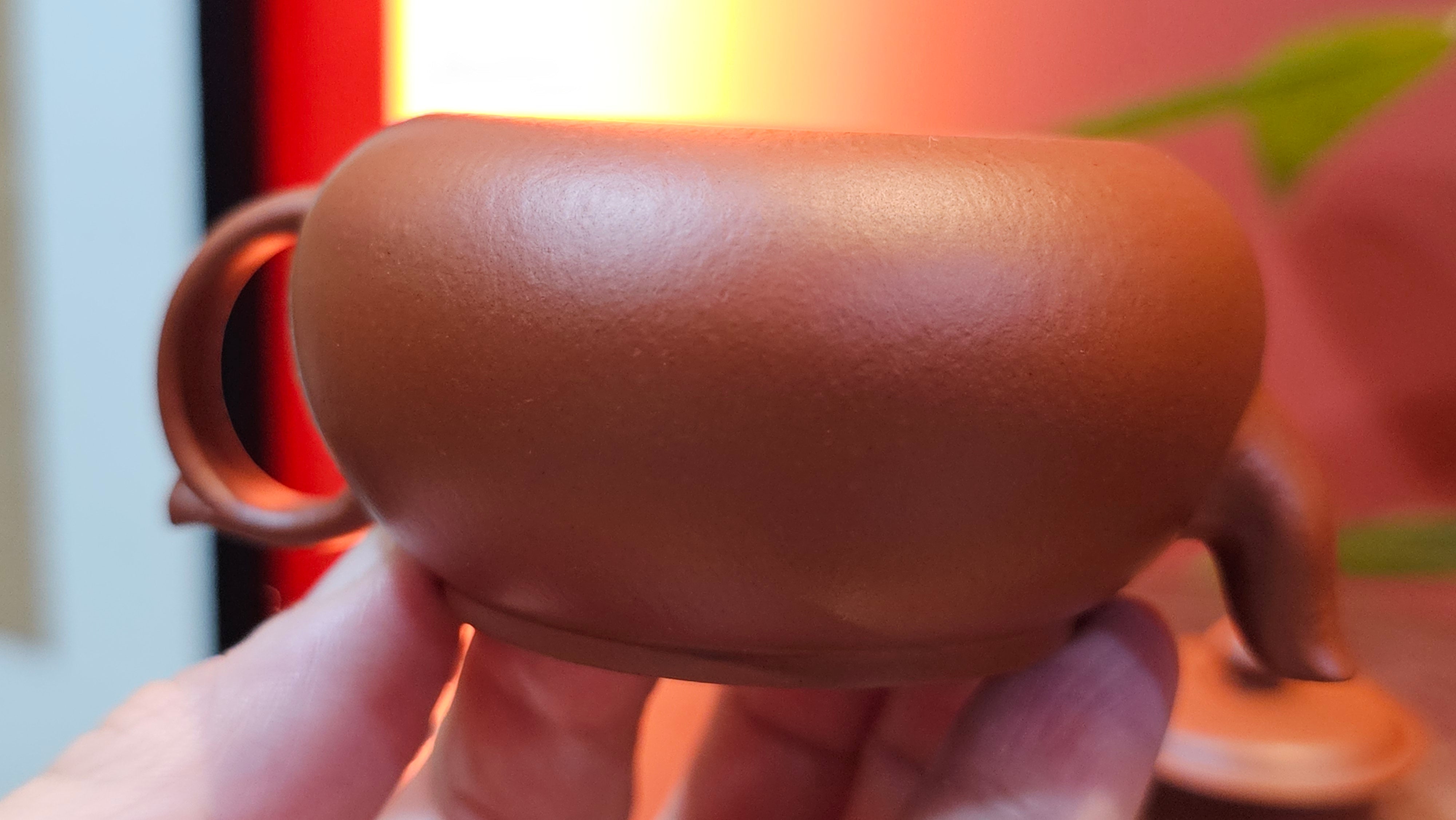 Guan Bo 观博, 94.6ml, Xiao Mei Yao Zhu Ni 小煤窑朱泥 by our Collaborative Craftsman Zhai Yi Yao 翟一耀。