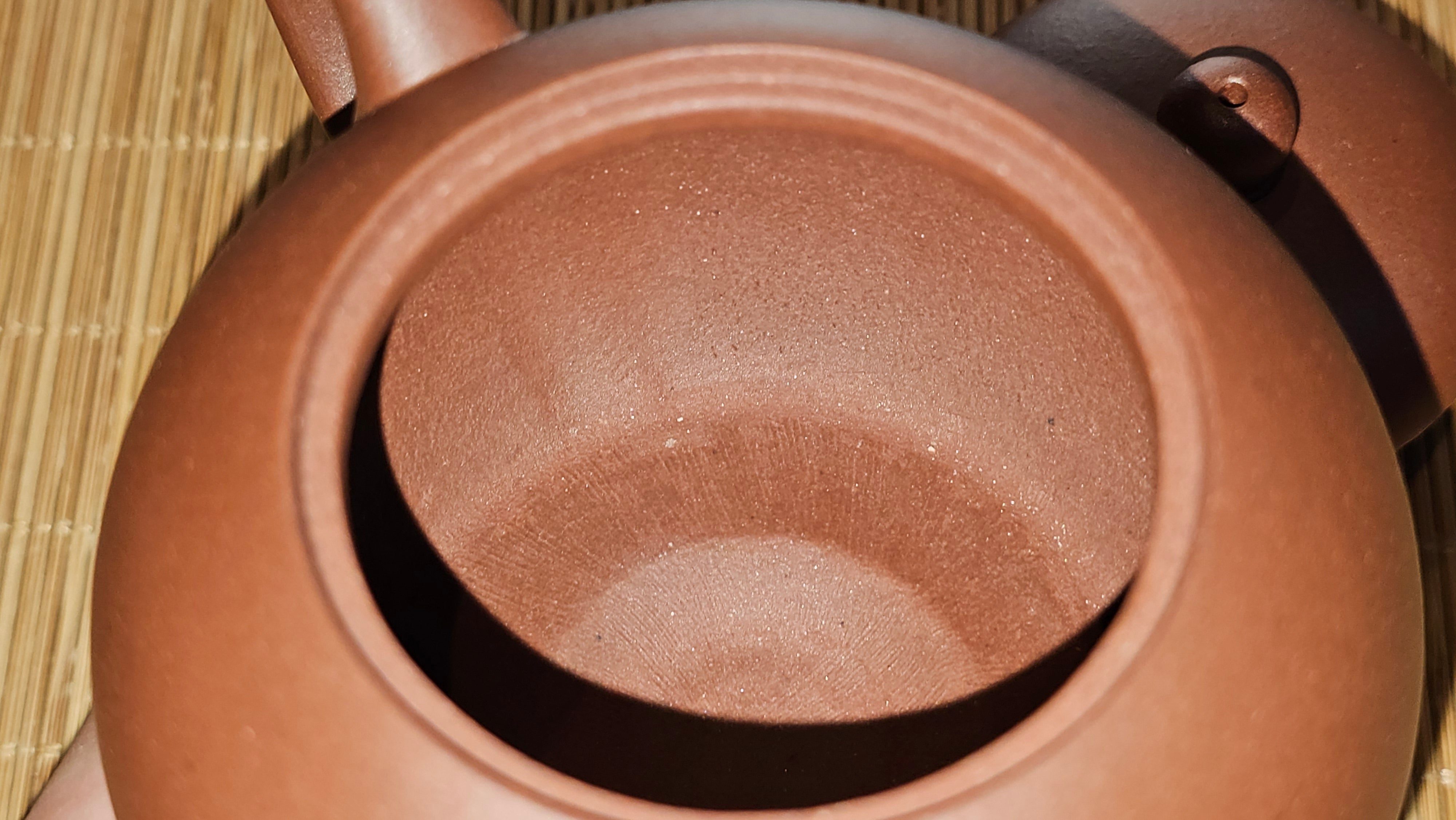 Shui Ping 水平, 161.2ml, Di Cao Qing Zi Ni 底槽青紫泥, by Craftsman Gu Xiao Ming 顾小明 ~ Congratulations to Mr S.H.! 1942hrs 16th August 2025, Arcata! CA.