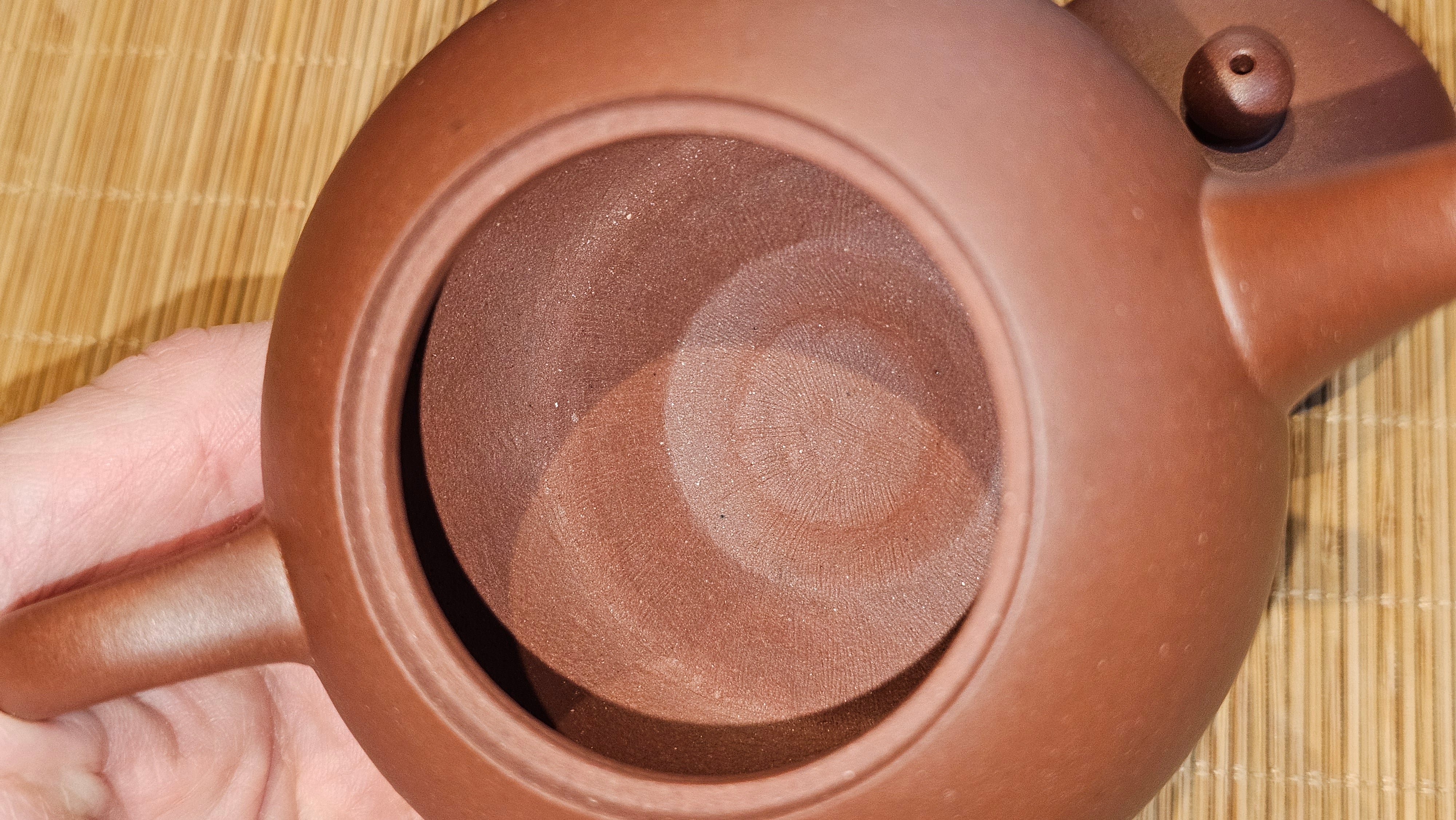 Shui Ping 水平, 161.2ml, Di Cao Qing Zi Ni 底槽青紫泥, by Craftsman Gu Xiao Ming 顾小明 ~ Congratulations to Mr S.H.! 1942hrs 16th August 2025, Arcata! CA.