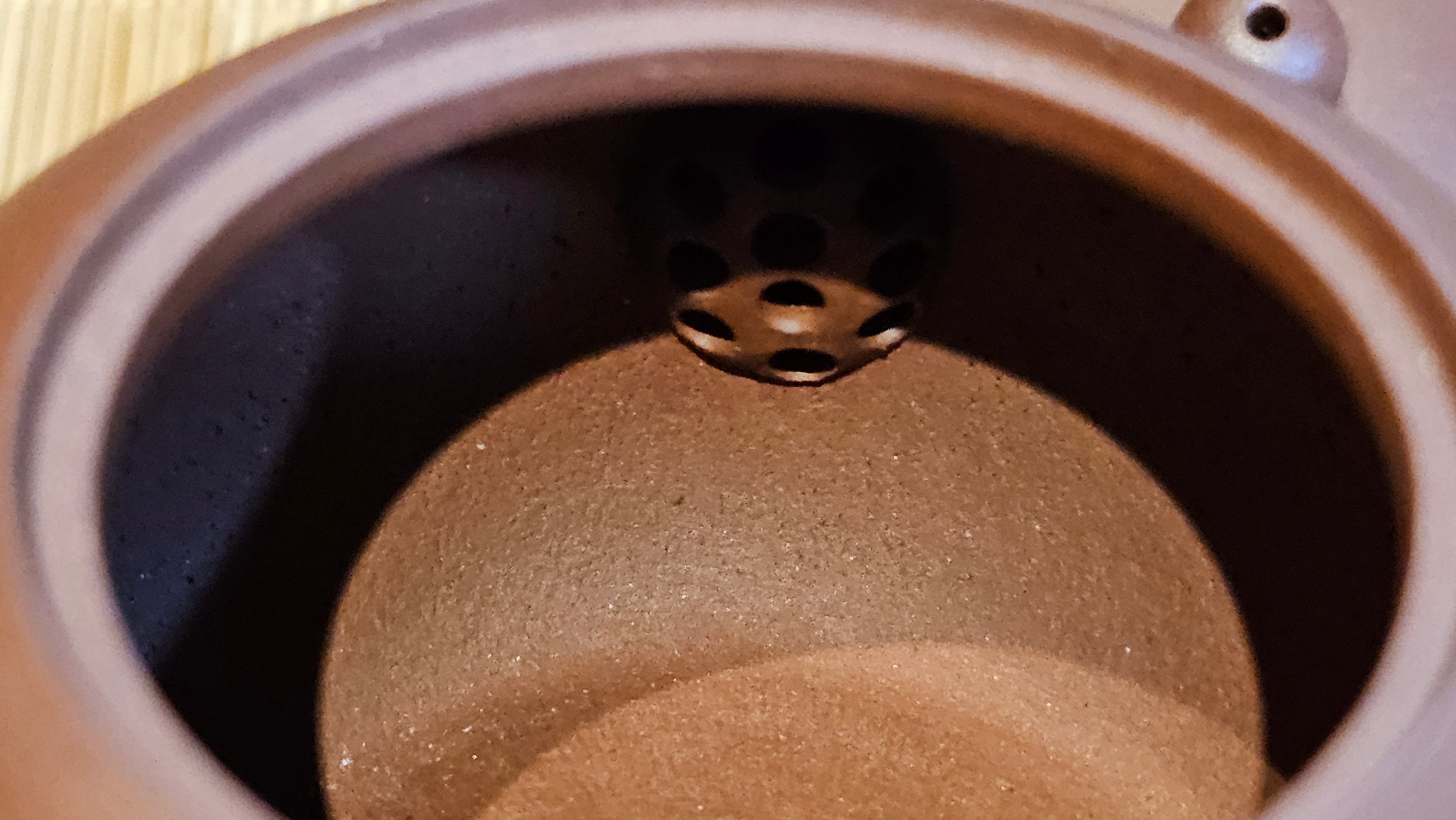 Shui Ping 水平, 161.2ml, Di Cao Qing Zi Ni 底槽青紫泥, by Craftsman Gu Xiao Ming 顾小明 ~ Congratulations to Mr S.H.! 1942hrs 16th August 2025, Arcata! CA.