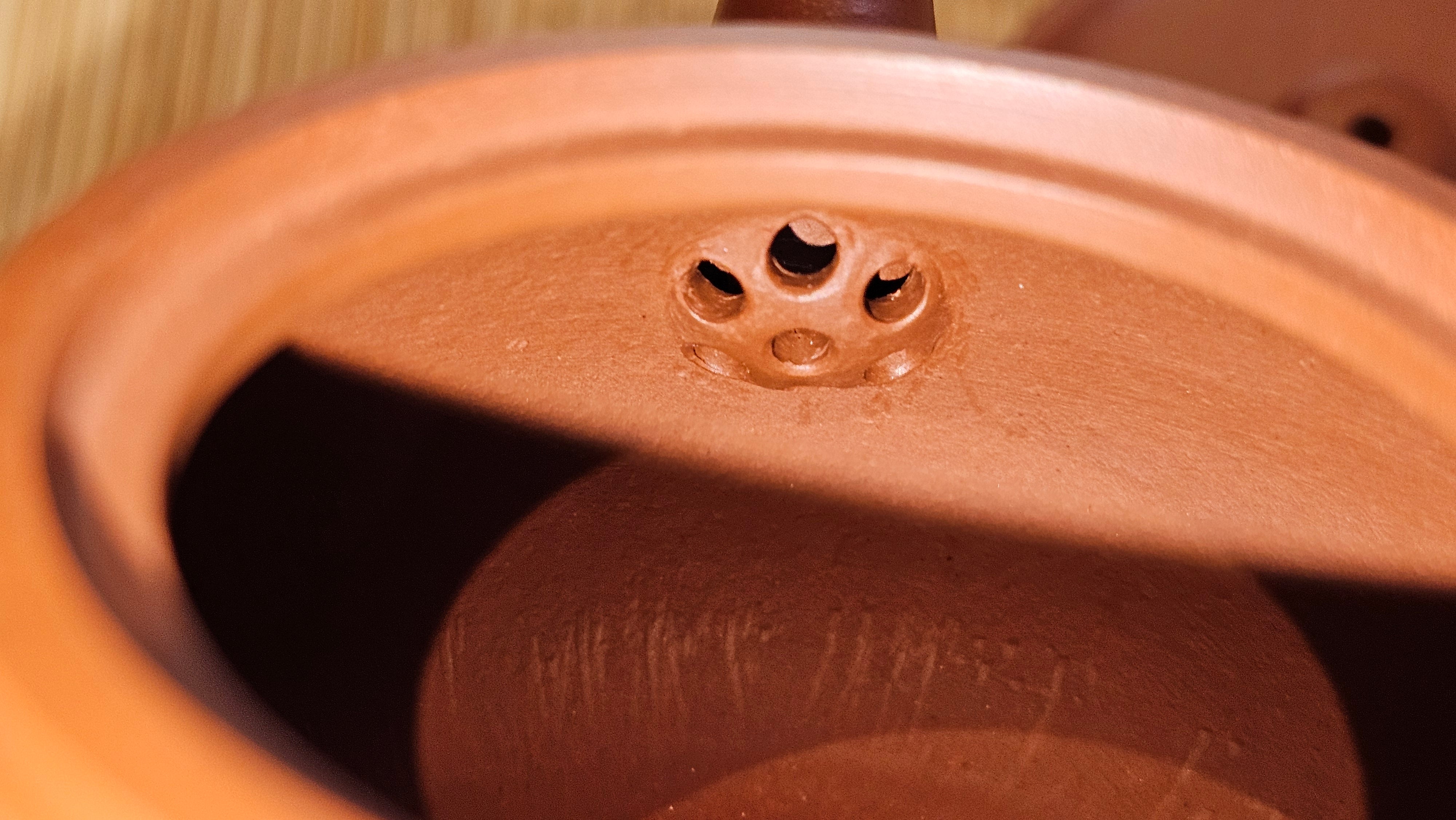 Guan Bo 观博, 94.6ml, Xiao Mei Yao Zhu Ni 小煤窑朱泥 by our Collaborative Craftsman Zhai Yi Yao 翟一耀。