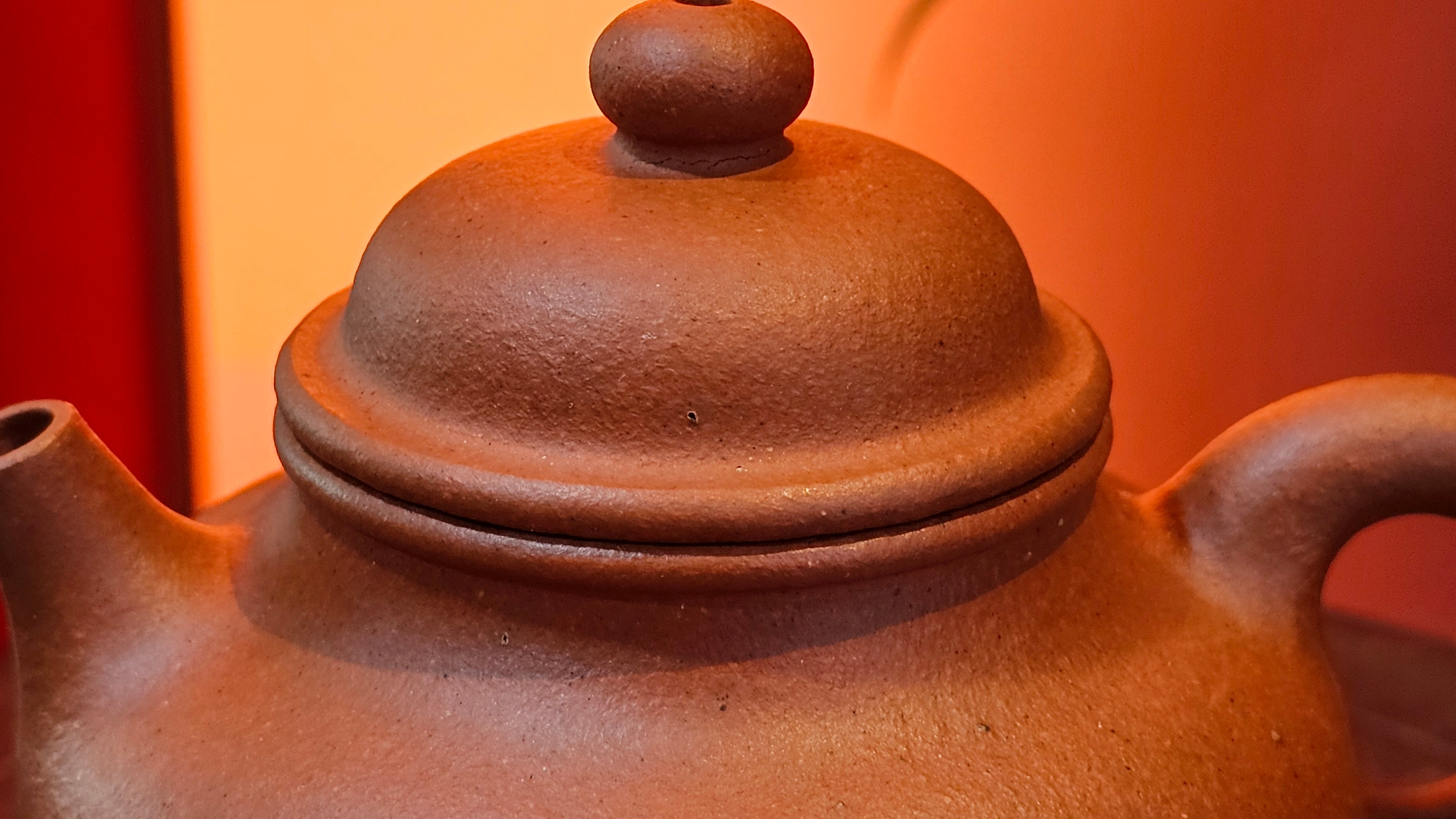 Rong Tian 容天, 141.1ml, rare Zhu Sha 朱砂 (highest granularity form of ZhuNi), by Craftsman Gu Xiao Ming 顾小明 ~ Congratulations to Ms M.L.! 0102hrs 12th August 2025, Phoenix! AZ.