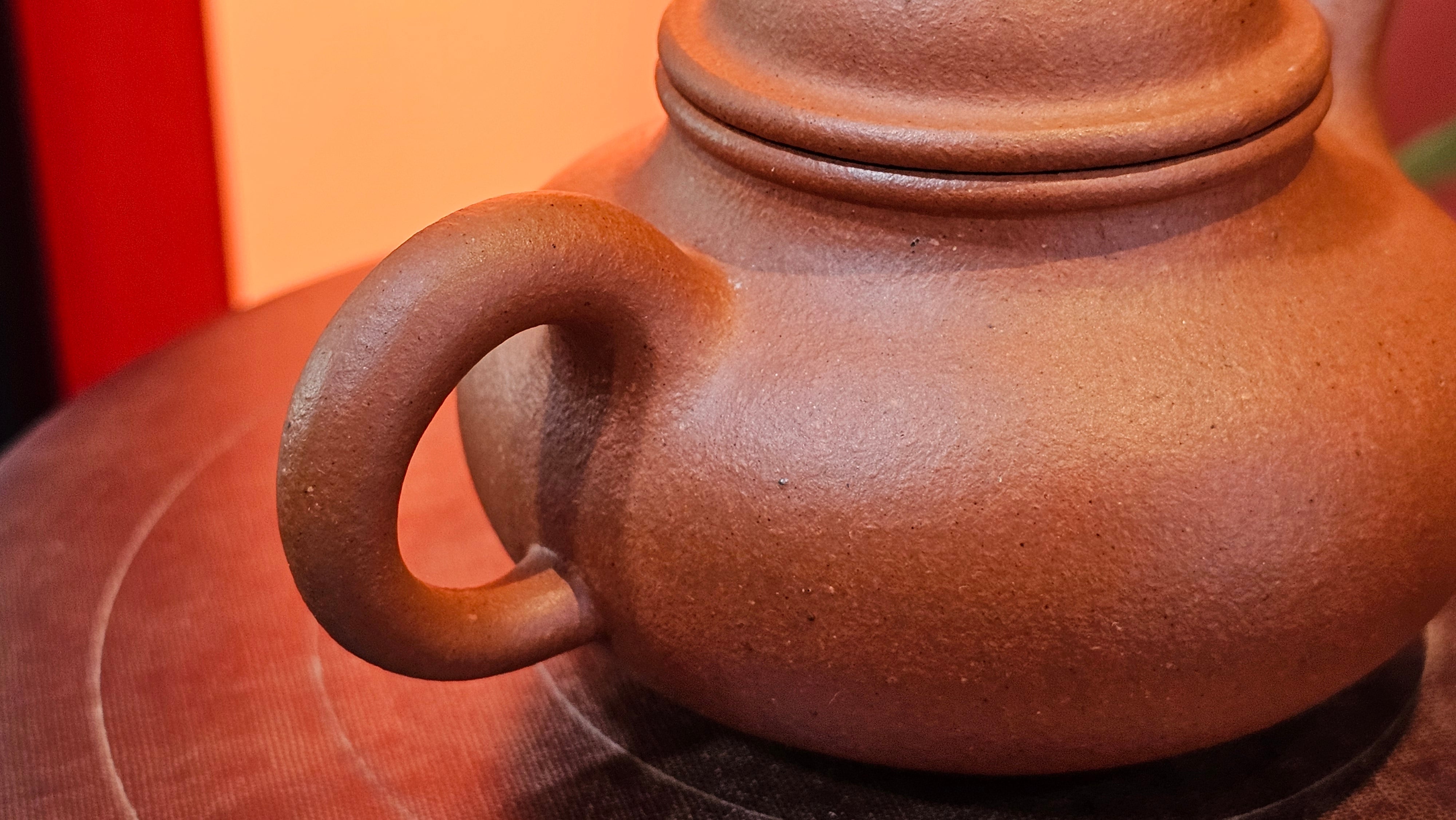 Rong Tian 容天, 141.1ml, rare Zhu Sha 朱砂 (highest granularity form of ZhuNi), by Craftsman Gu Xiao Ming 顾小明 ~ Congratulations to Ms M.L.! 0102hrs 12th August 2025, Phoenix! AZ.