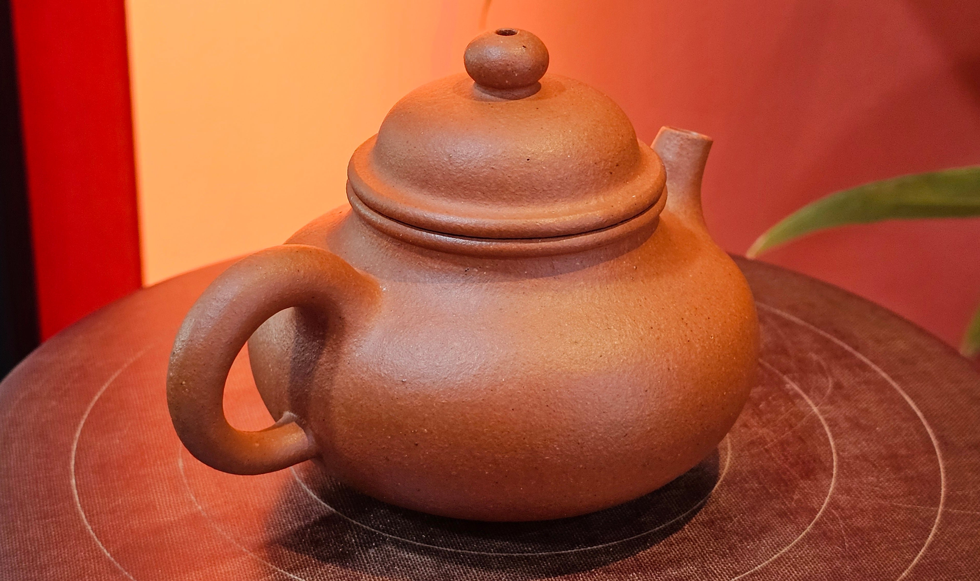 Rong Tian 容天, 141.1ml, rare Zhu Sha 朱砂 (highest granularity form of ZhuNi), by Craftsman Gu Xiao Ming 顾小明 ~ Congratulations to Ms M.L.! 0102hrs 12th August 2025, Phoenix! AZ.