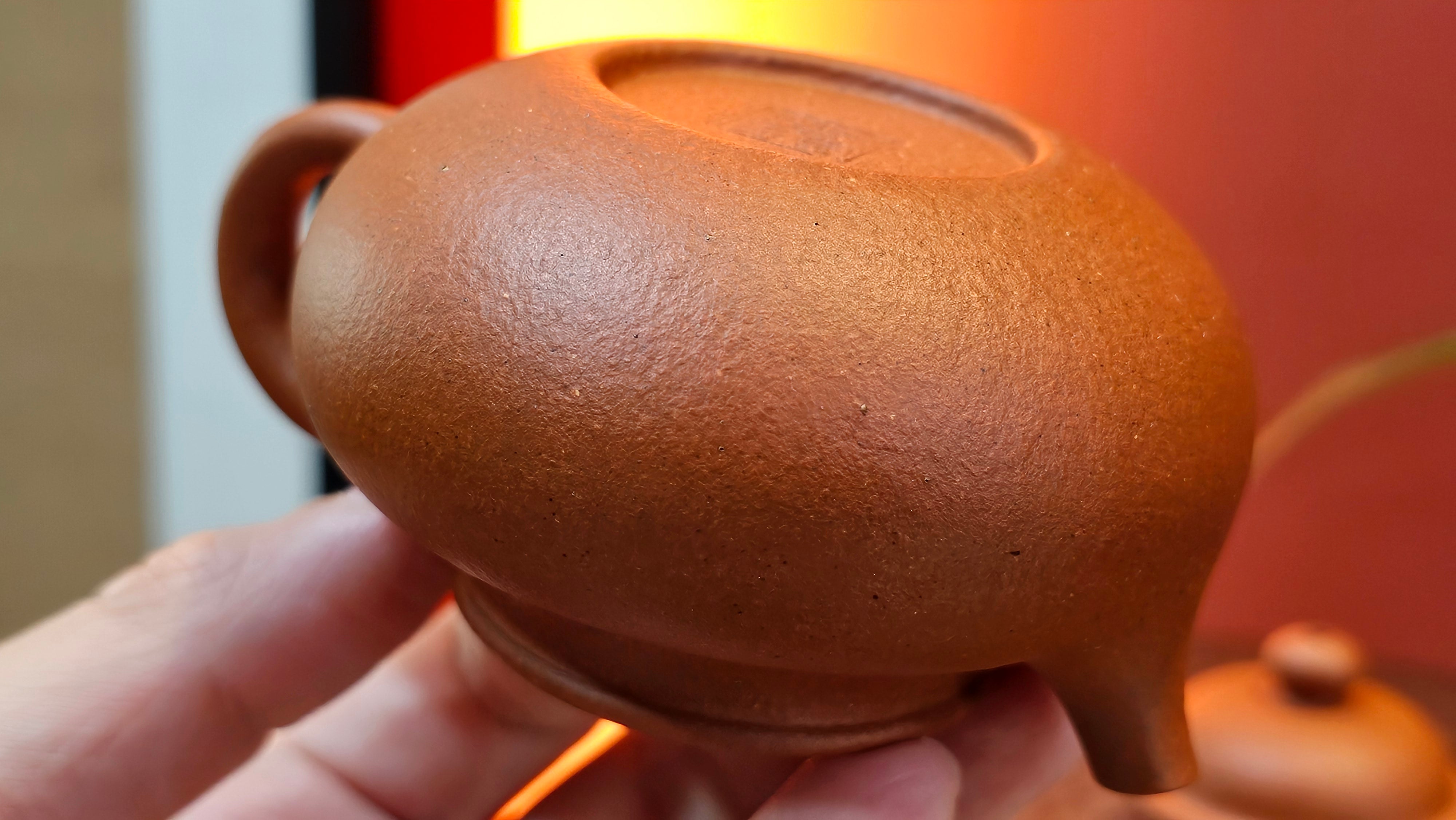 Rong Tian 容天, 141.1ml, rare Zhu Sha 朱砂 (highest granularity form of ZhuNi), by Craftsman Gu Xiao Ming 顾小明 ~ Congratulations to Ms M.L.! 0102hrs 12th August 2025, Phoenix! AZ.