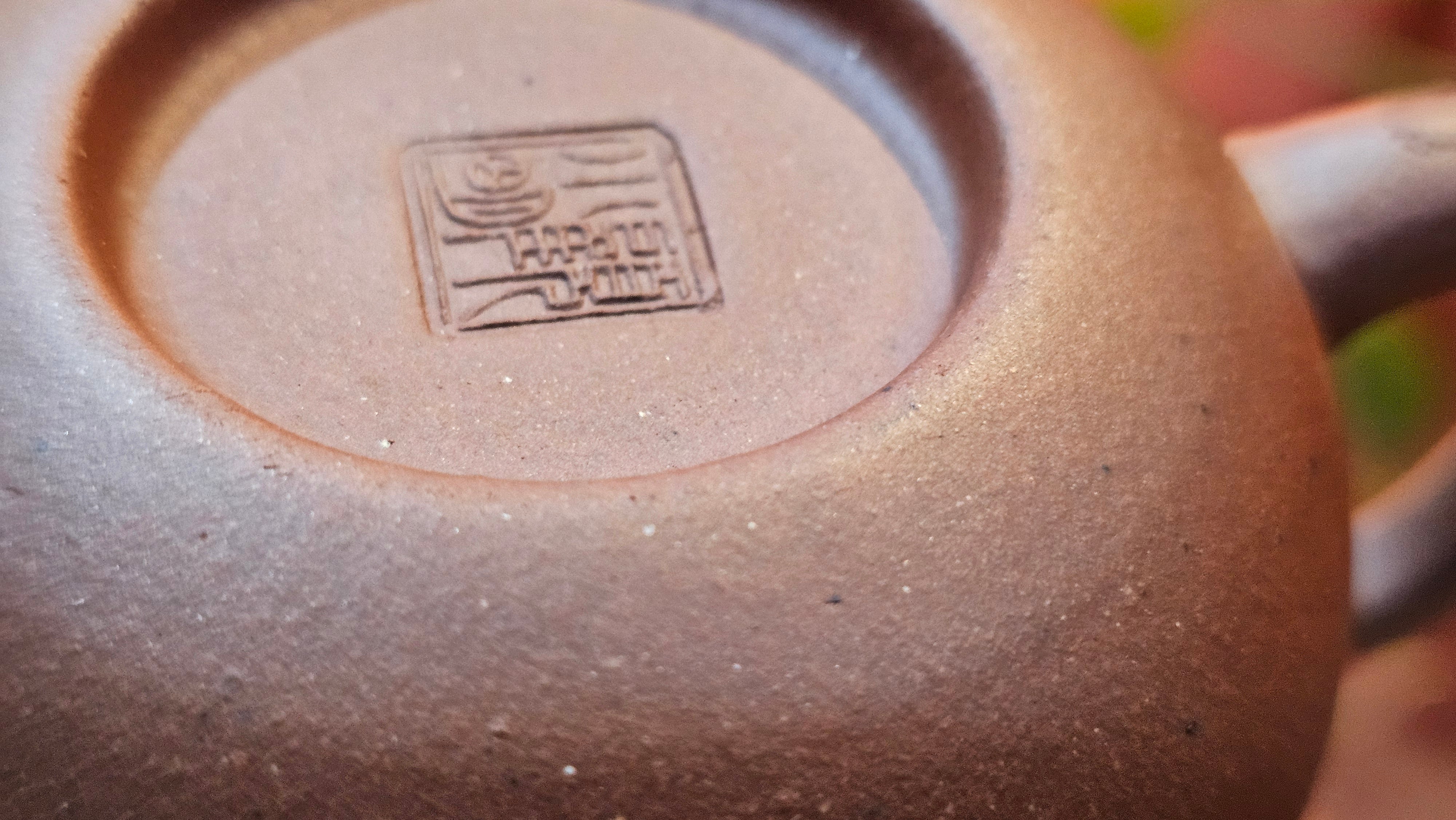 Xi Shi 西施, 144.3ml, Di Cao Qing Zi Ni 底槽青紫泥, by Craftsman Gu Xiao Ming 顾小明 ~ Congratulations to Mr S.K., 1429hrs!17th August 2025, Lymington, U.K.🇬🇧!