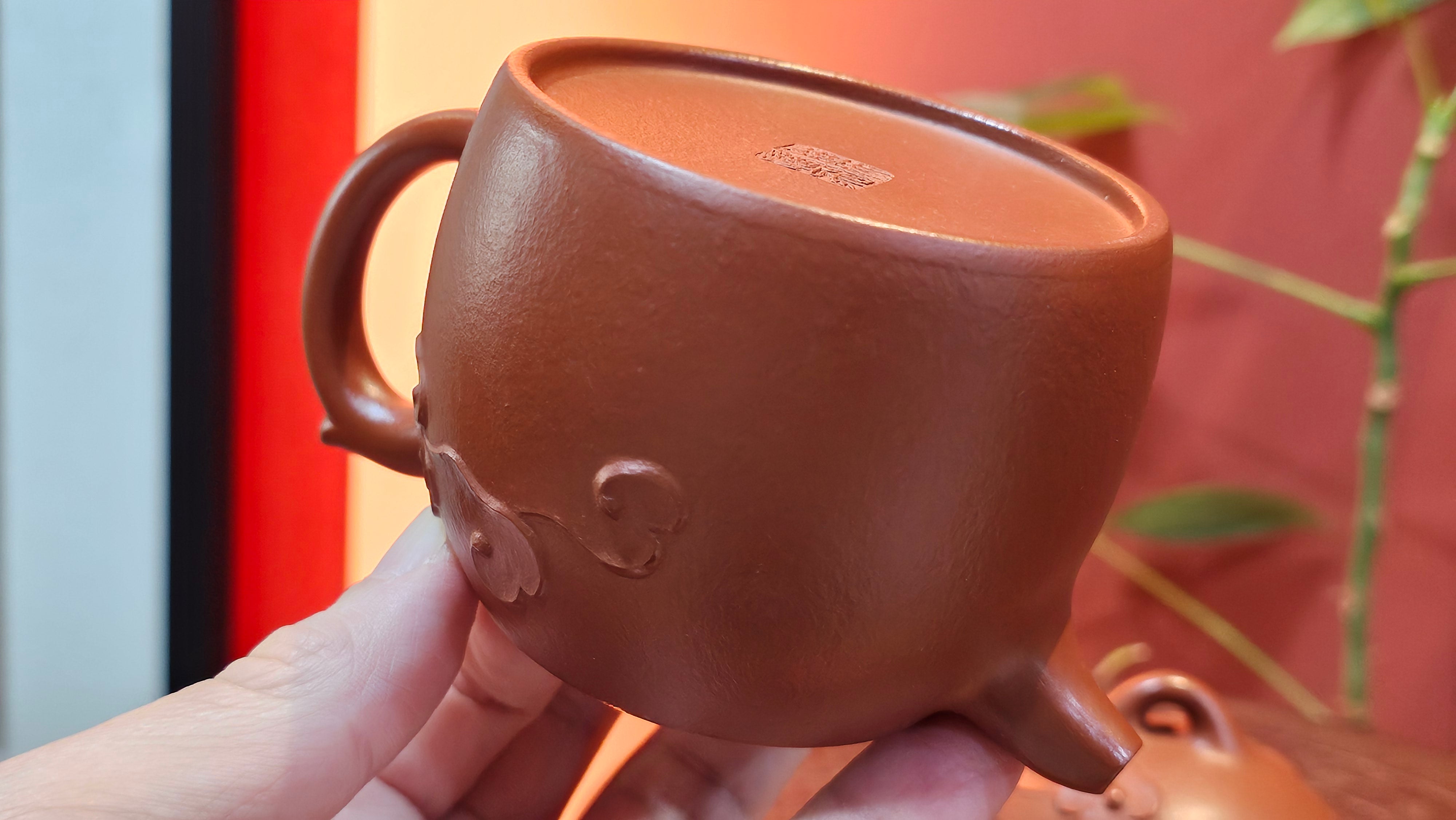 Qin Quan 秦权, with Oriental Clouds Embellishments 云朵贴花工艺, 191.6ml, Xiao Mei Yao Zhu Ni , by Craftsman Chen Yue Fei 陈跃飞 ~ Congratulations to!Ms J.C., 1109hrs 12th August 2025, Los Angeles, CA!