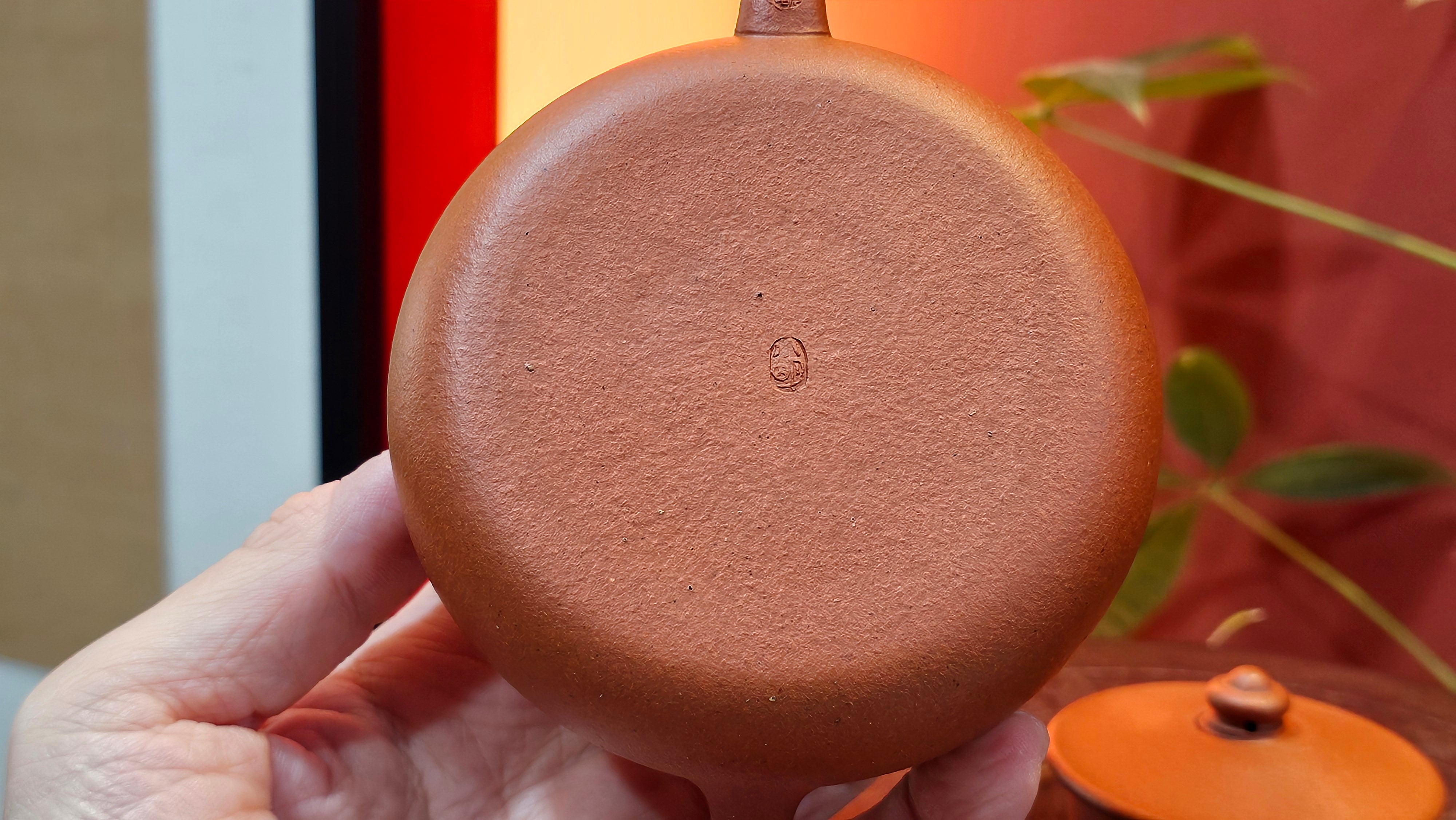 Han Jiang 寒江, 202.3ml, rare Zhu Sha 朱砂 (highest granularity form of ZhuNi), by Craftsman Gu Xiao Ming 顾小明 ~!Congratulations to Ms J.C., 1109hrs 12th August 2025, Los Angeles, CA!