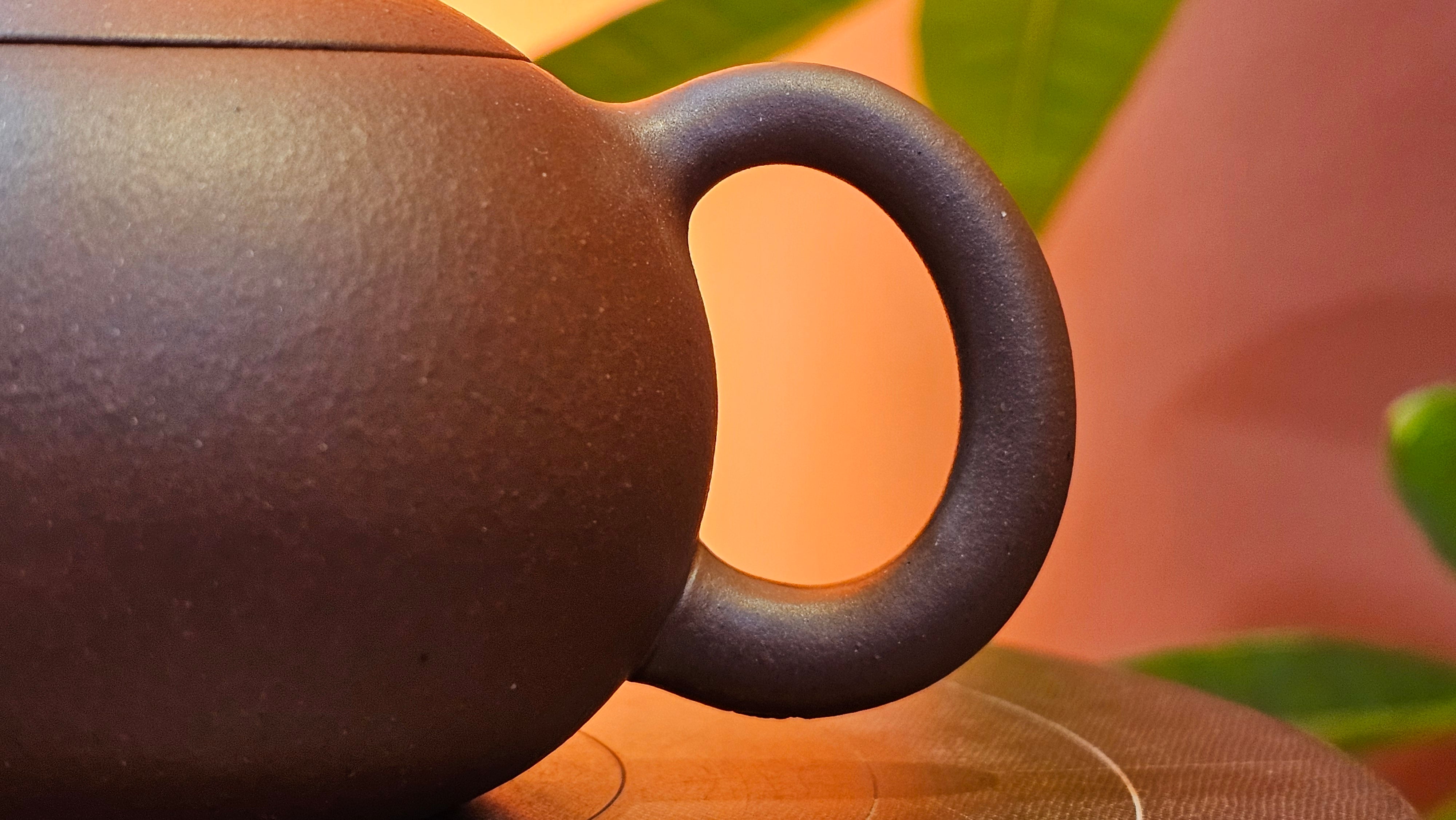 Xi Shi 西施, 144.3ml, Di Cao Qing Zi Ni 底槽青紫泥, by Craftsman Gu Xiao Ming 顾小明 ~ Congratulations to Mr S.K., 1429hrs!17th August 2025, Lymington, U.K.🇬🇧!