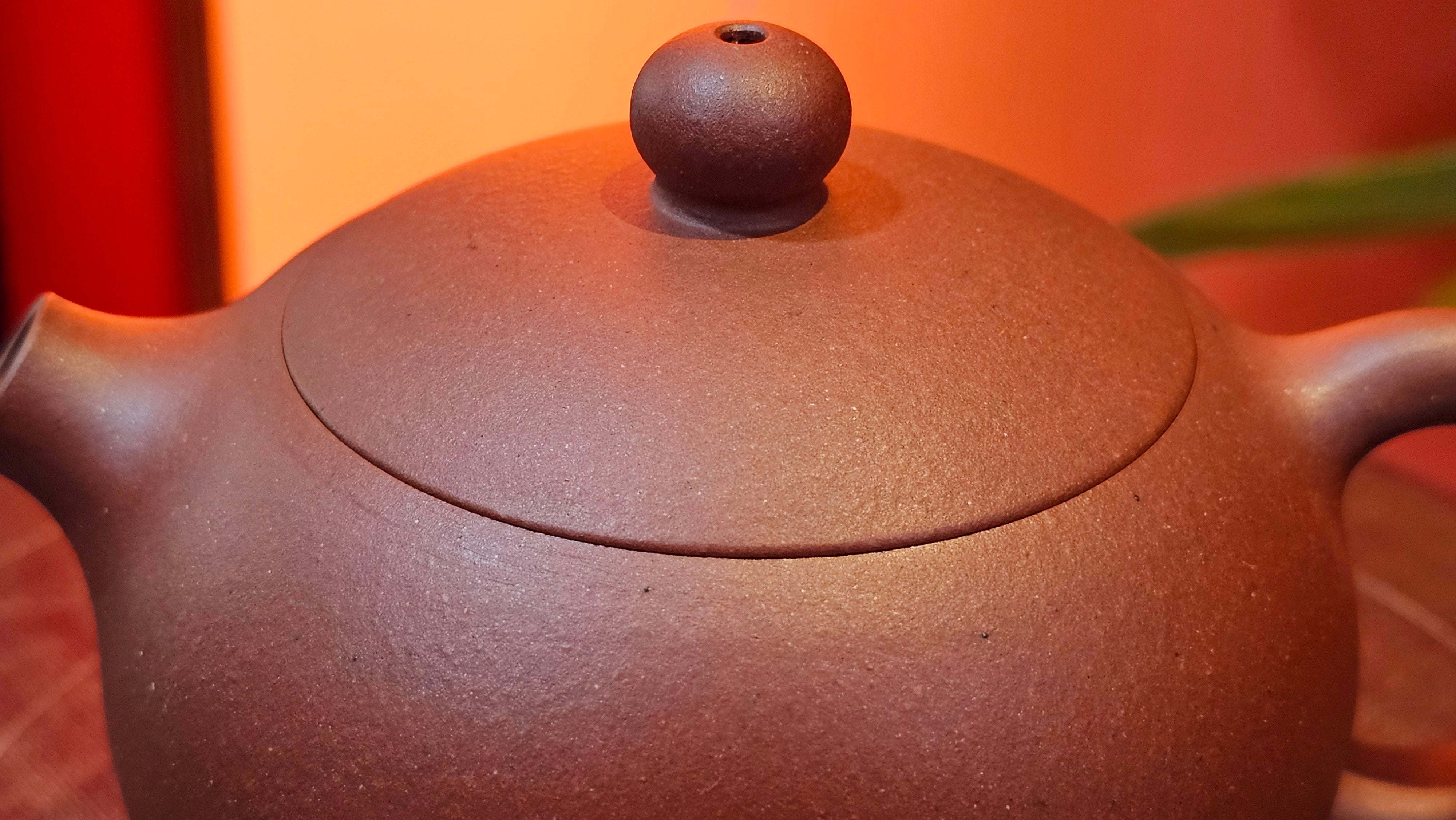 Xi Shi 西施, 144.3ml, Di Cao Qing Zi Ni 底槽青紫泥, by Craftsman Gu Xiao Ming 顾小明 ~ Congratulations to Mr S.K., 1429hrs!17th August 2025, Lymington, U.K.🇬🇧!