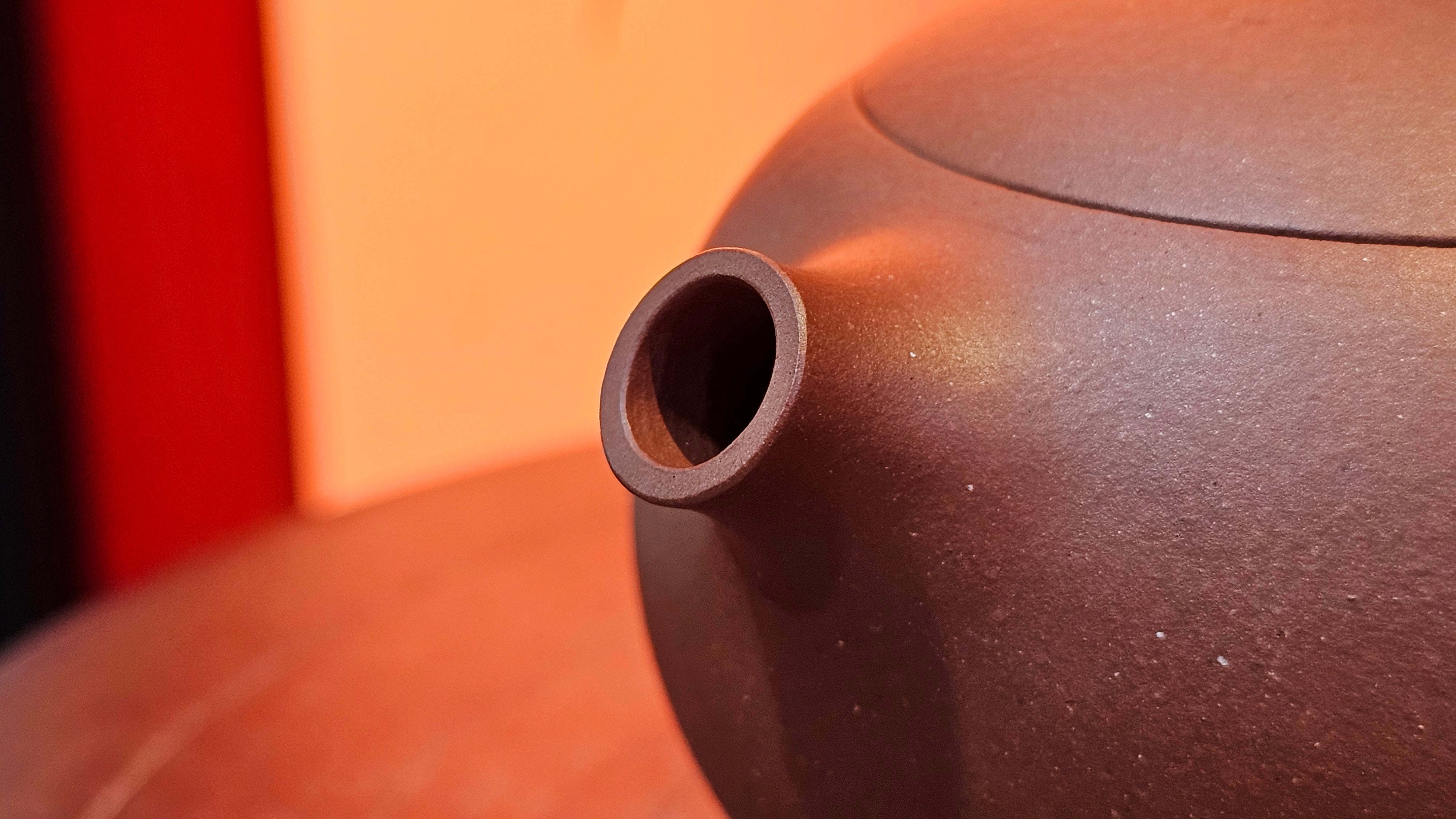 Xi Shi 西施, 144.3ml, Di Cao Qing Zi Ni 底槽青紫泥, by Craftsman Gu Xiao Ming 顾小明 ~ Congratulations to Mr S.K., 1429hrs!17th August 2025, Lymington, U.K.🇬🇧!