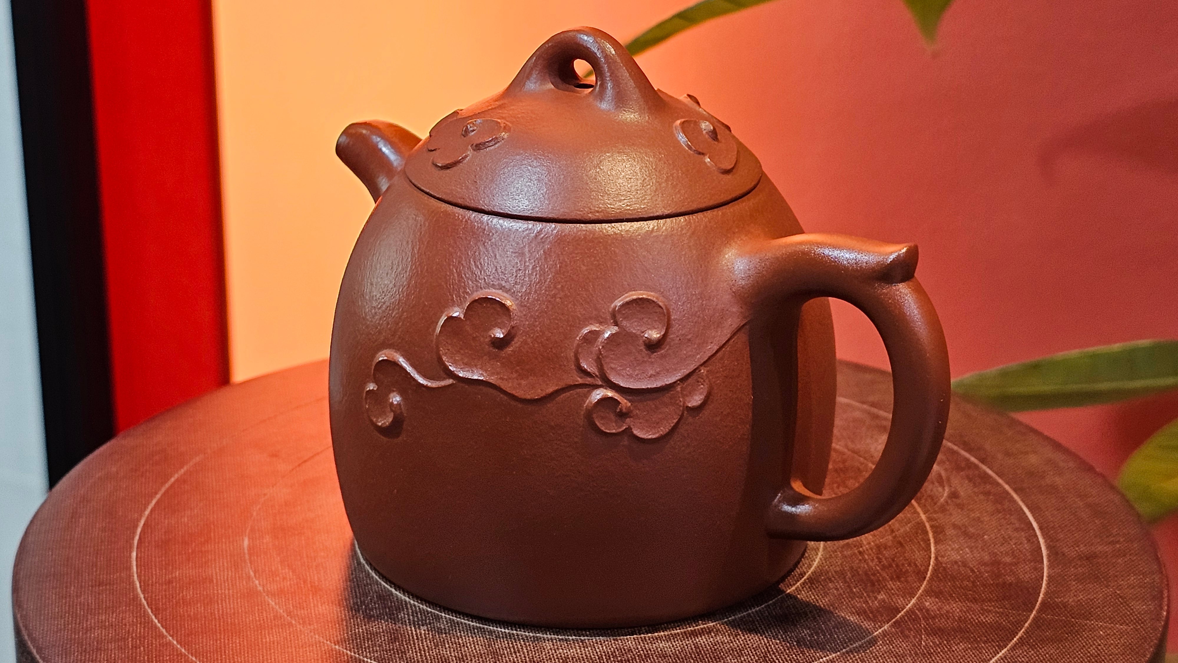 Qin Quan 秦权, with Oriental Clouds Embellishments 云朵贴花工艺, 191.6ml, Xiao Mei Yao Zhu Ni , by Craftsman Chen Yue Fei 陈跃飞 ~ Congratulations to!Ms J.C., 1109hrs 12th August 2025, Los Angeles, CA!