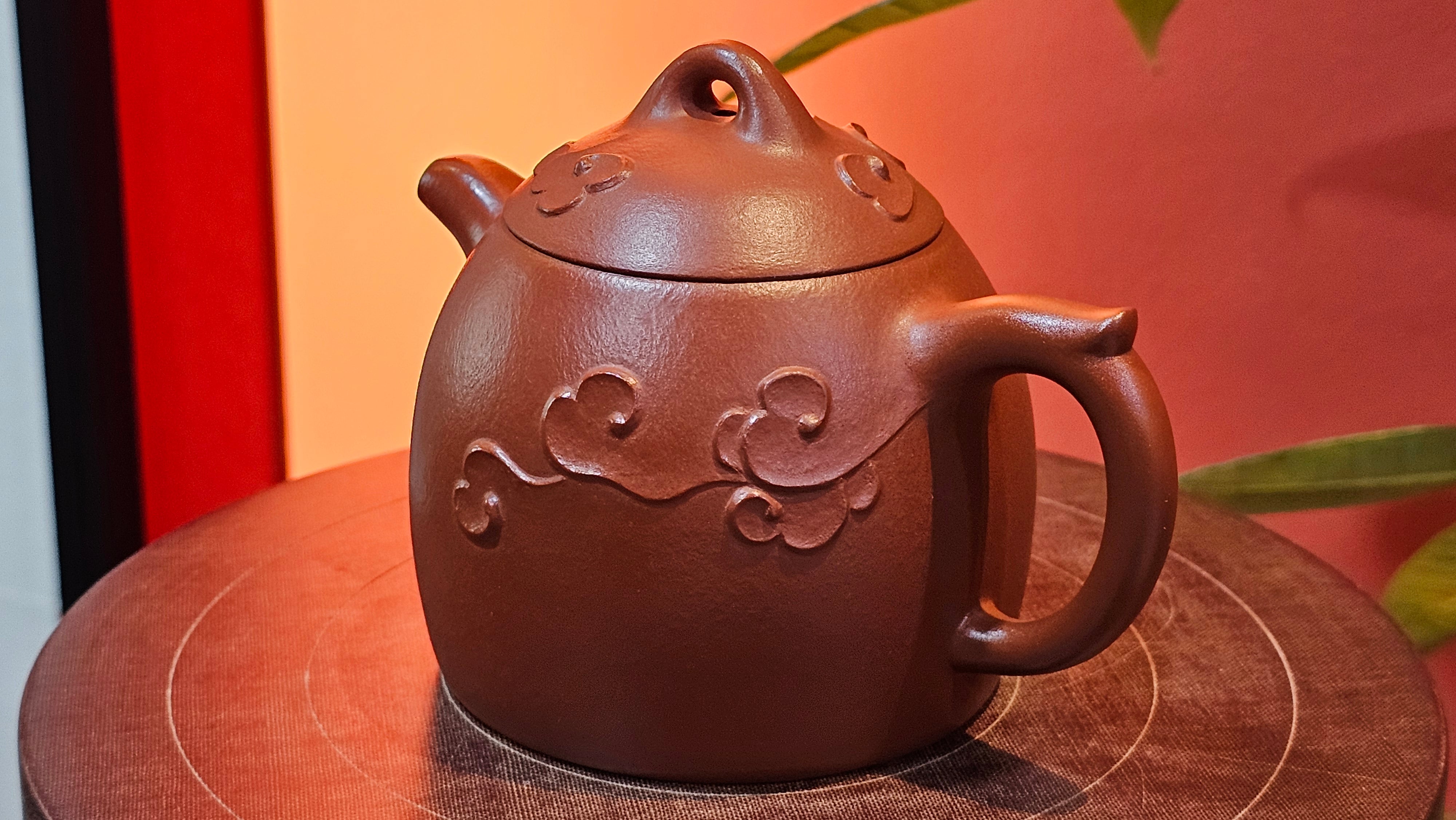 Qin Quan 秦权, with Oriental Clouds Embellishments 云朵贴花工艺, 191.6ml, Xiao Mei Yao Zhu Ni , by Craftsman Chen Yue Fei 陈跃飞 ~ Congratulations to!Ms J.C., 1109hrs 12th August 2025, Los Angeles, CA!