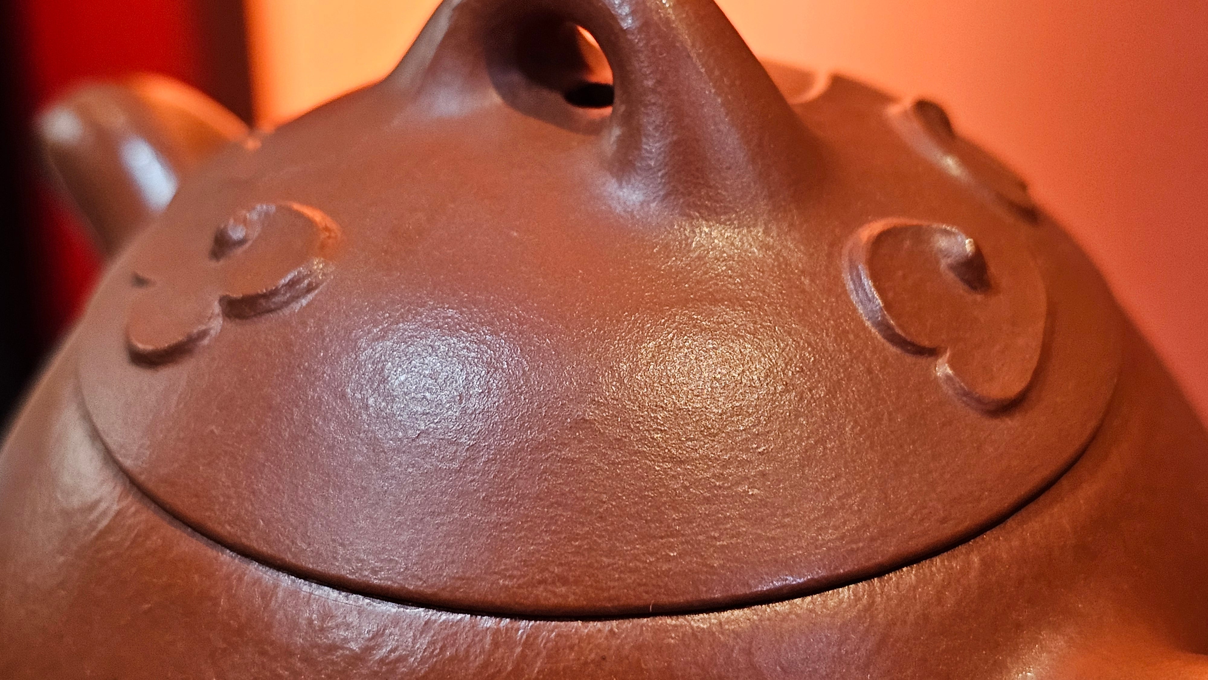 Qin Quan 秦权, with Oriental Clouds Embellishments 云朵贴花工艺, 191.6ml, Xiao Mei Yao Zhu Ni , by Craftsman Chen Yue Fei 陈跃飞 ~ Congratulations to!Ms J.C., 1109hrs 12th August 2025, Los Angeles, CA!