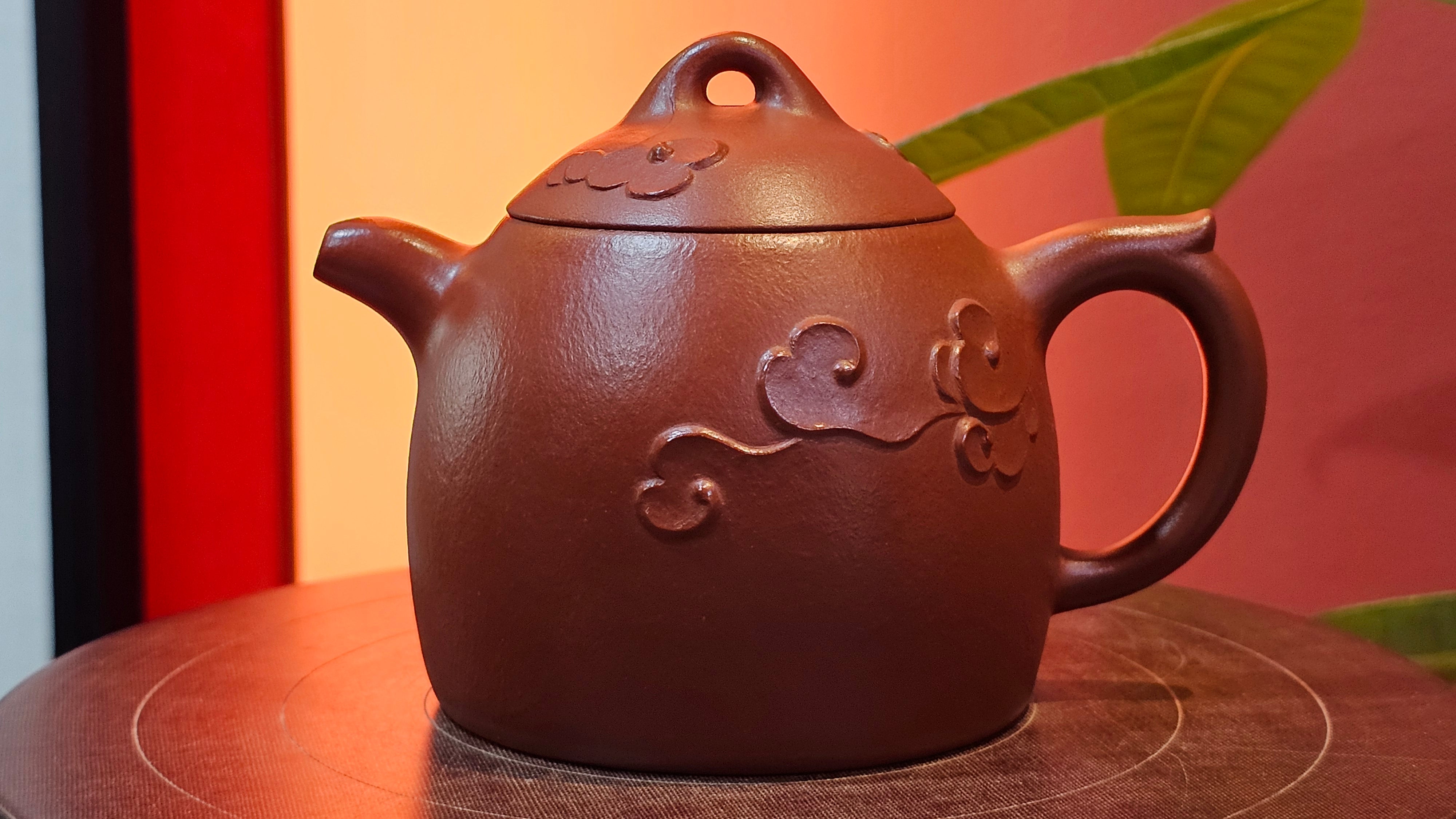 Qin Quan 秦权, with Oriental Clouds Embellishments 云朵贴花工艺, 191.6ml, Xiao Mei Yao Zhu Ni , by Craftsman Chen Yue Fei 陈跃飞 ~ Congratulations to!Ms J.C., 1109hrs 12th August 2025, Los Angeles, CA!