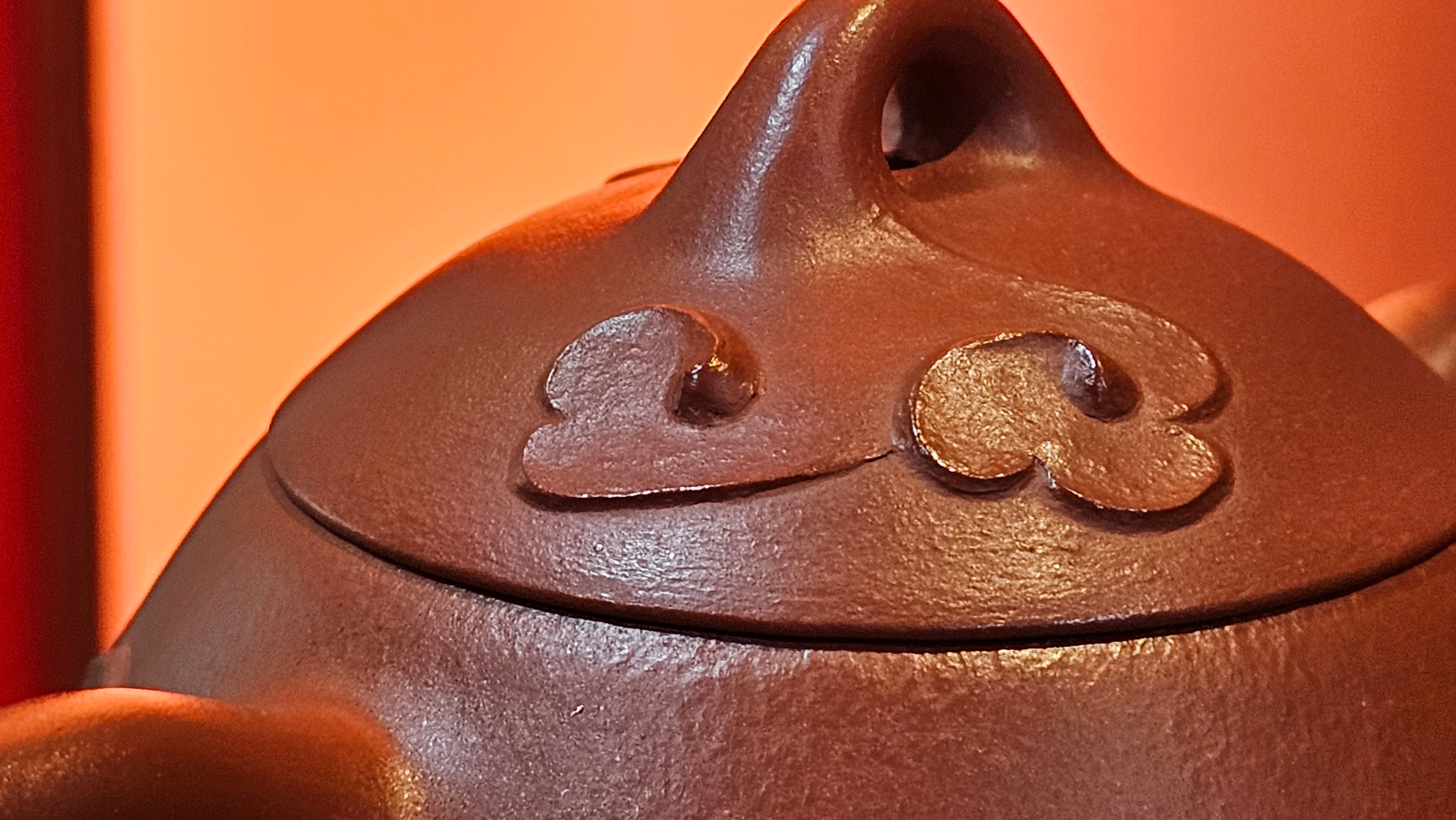 Qin Quan 秦权, with Oriental Clouds Embellishments 云朵贴花工艺, 191.6ml, Xiao Mei Yao Zhu Ni , by Craftsman Chen Yue Fei 陈跃飞 ~ Congratulations to!Ms J.C., 1109hrs 12th August 2025, Los Angeles, CA!