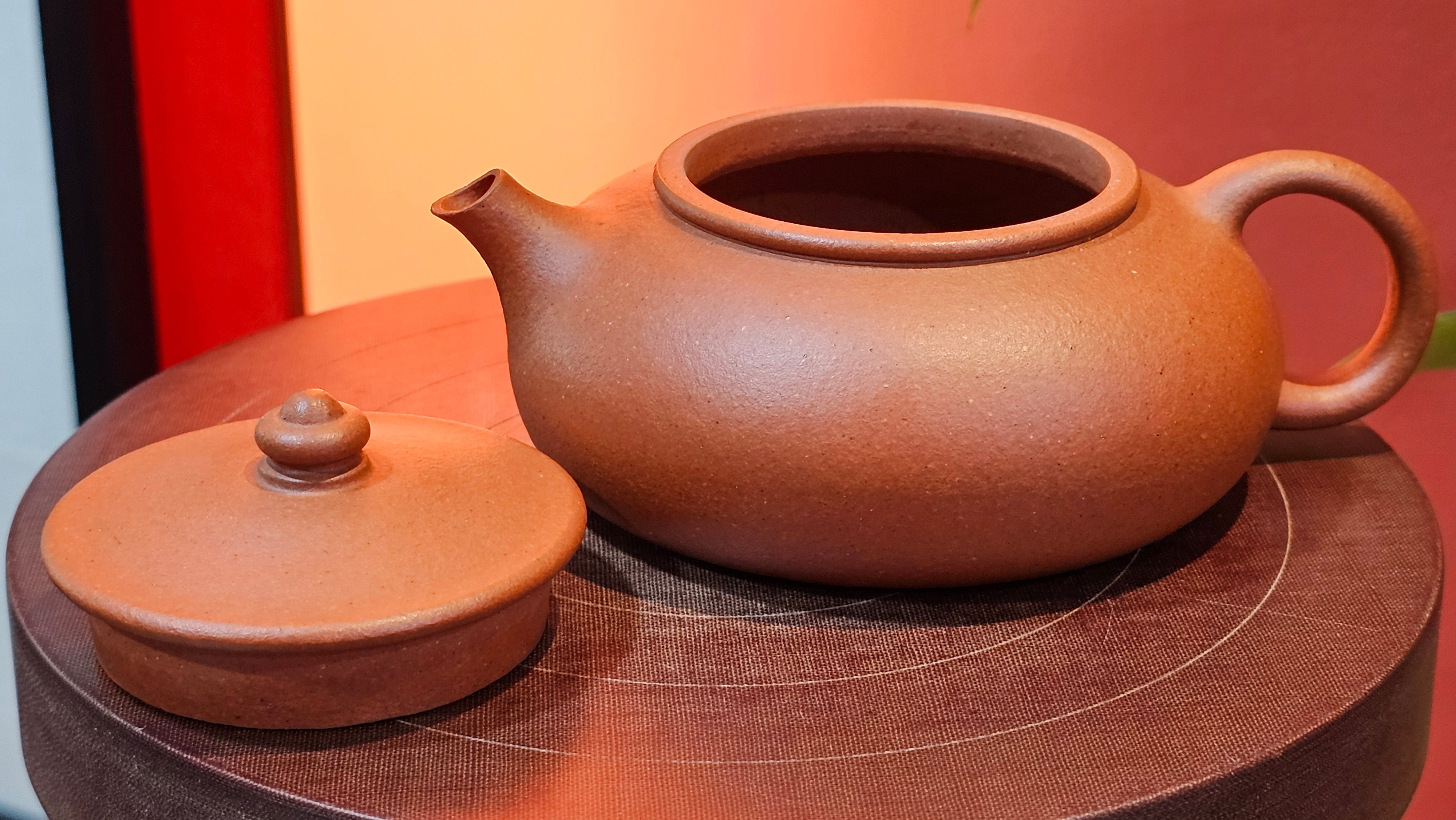 Han Jiang 寒江, 202.3ml, rare Zhu Sha 朱砂 (highest granularity form of ZhuNi), by Craftsman Gu Xiao Ming 顾小明 ~!Congratulations to Ms J.C., 1109hrs 12th August 2025, Los Angeles, CA!