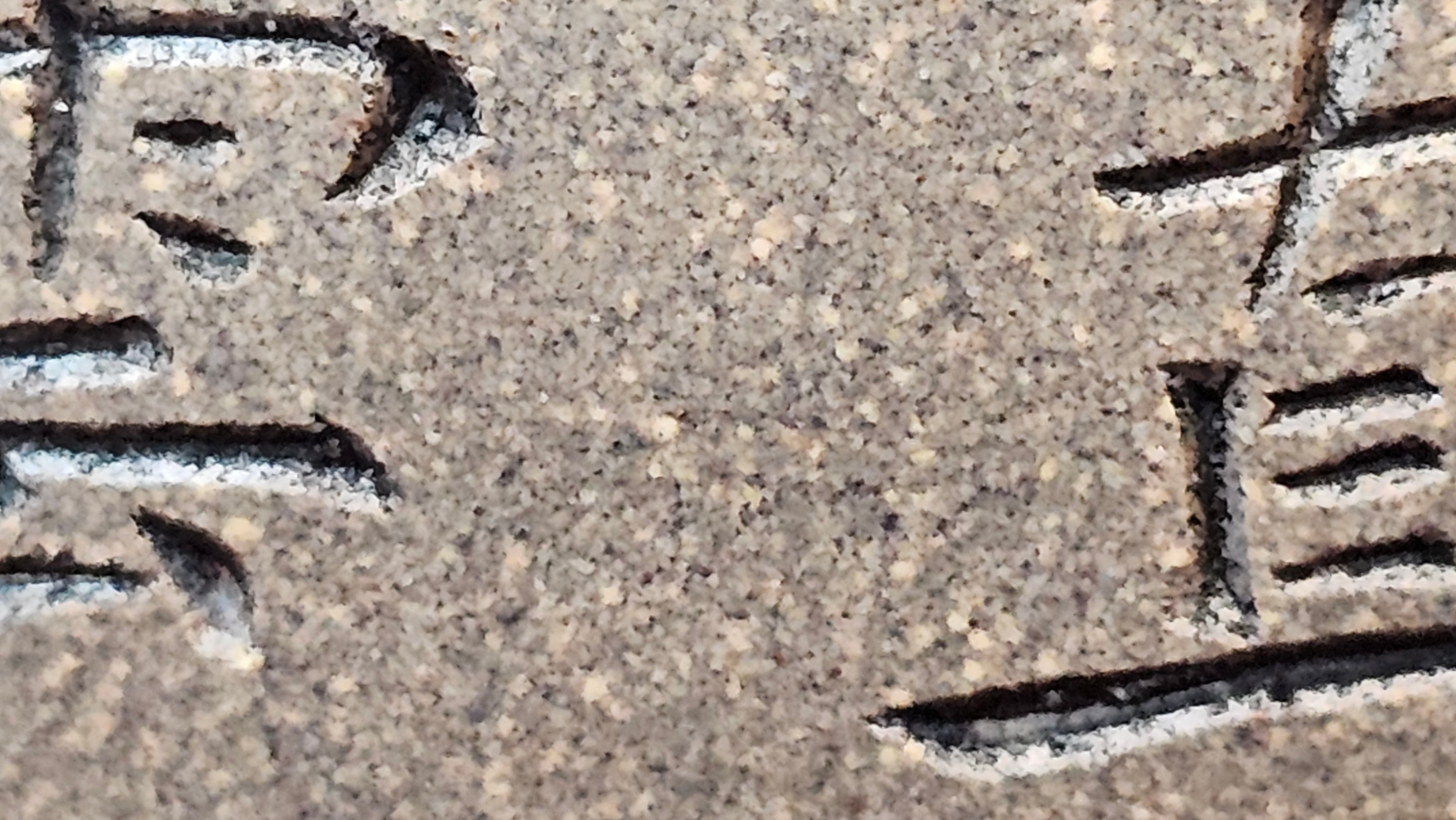 Ban Yue Hu《半月壶》~ "Half Moon Pot", 141.8ml, Qing Hui Duan 青灰段泥, by our Craftsman Zhang Huan 张欢, "Qing Gong Tu" 清供图 Engraving by Craftsman Nan Shan Lao Ren 南山老人 ~ Congratulations to!Mr T.A.! 2112hrs 12th August 2025, Samorin! Slovakia🇸🇰.