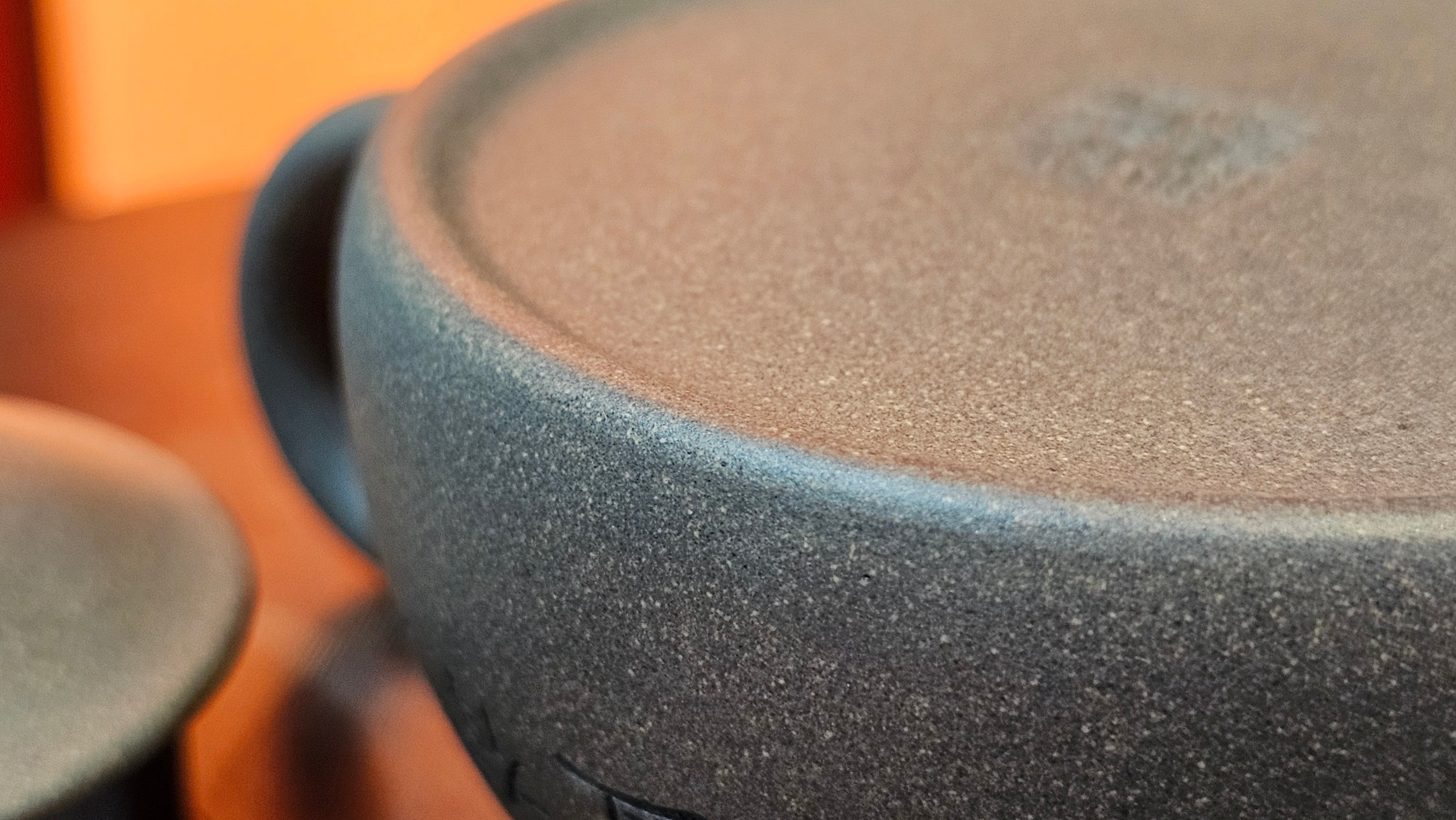 Ban Yue Hu《半月壶》~ "Half Moon Pot", 141.8ml, Qing Hui Duan 青灰段泥, by our Craftsman Zhang Huan 张欢, "Qing Gong Tu" 清供图 Engraving by Craftsman Nan Shan Lao Ren 南山老人 ~ Congratulations to!Mr T.A.! 2112hrs 12th August 2025, Samorin! Slovakia🇸🇰.