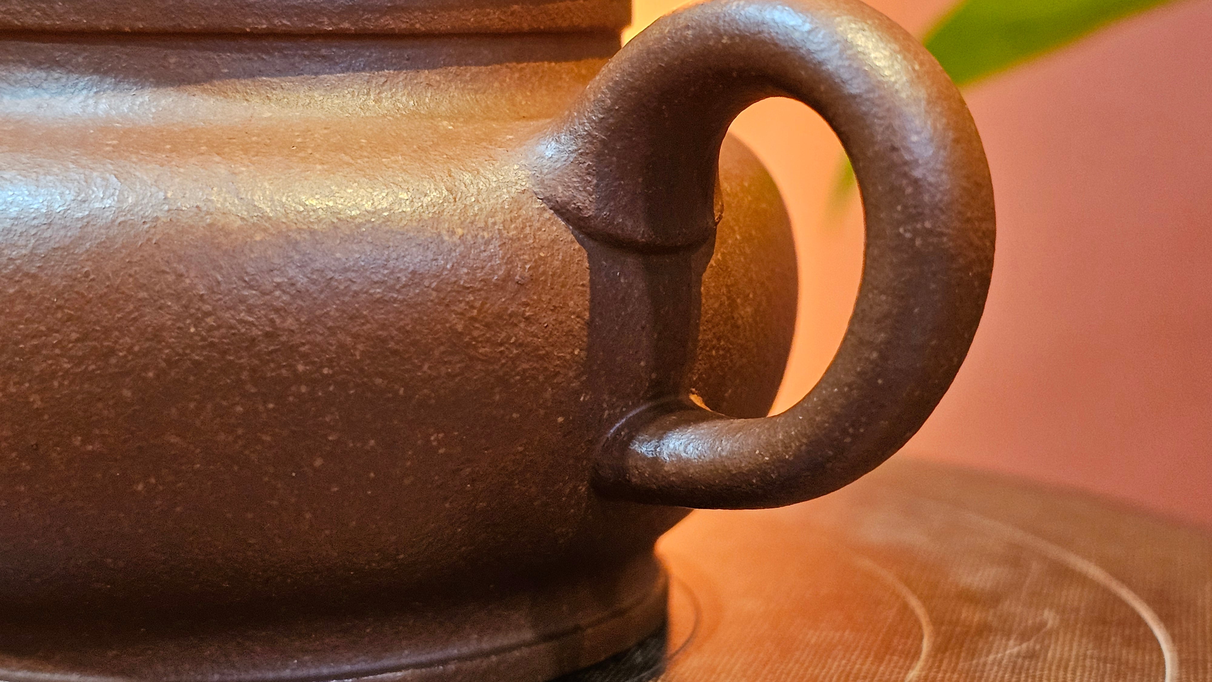 Song Jin Hu《颂金壶》, 151.5ml, Hong Jiang Po Ni 红降坡泥, by Craftsman Chen Gui Zhi 陈桂枝。(Red JiangPoNi rarer than Yellow JiangPoNi, XiaoMeiYao & ZhaoZhuang ZhuNi) ~ Congratulations to!Tea Sommr A.M., 1238hrs 16th August 2025, Padua, Italy🇮🇹!