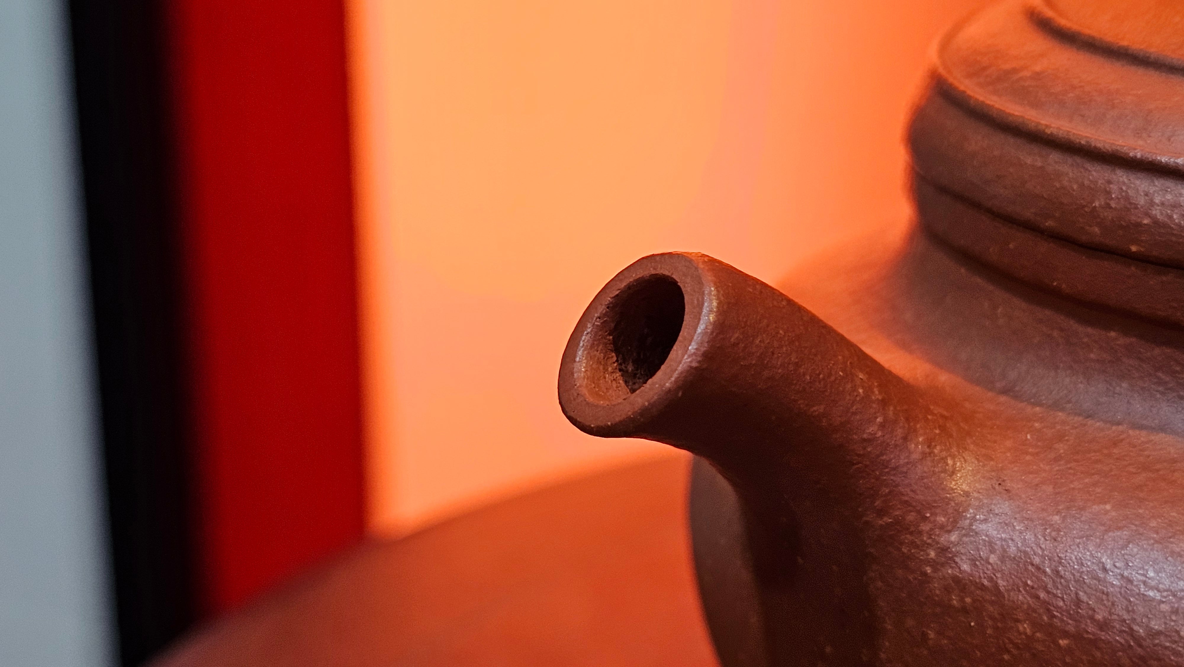 Song Jin Hu《颂金壶》, 151.5ml, Hong Jiang Po Ni 红降坡泥, by Craftsman Chen Gui Zhi 陈桂枝。(Red JiangPoNi rarer than Yellow JiangPoNi, XiaoMeiYao & ZhaoZhuang ZhuNi) ~ Congratulations to!Tea Sommr A.M., 1238hrs 16th August 2025, Padua, Italy🇮🇹!