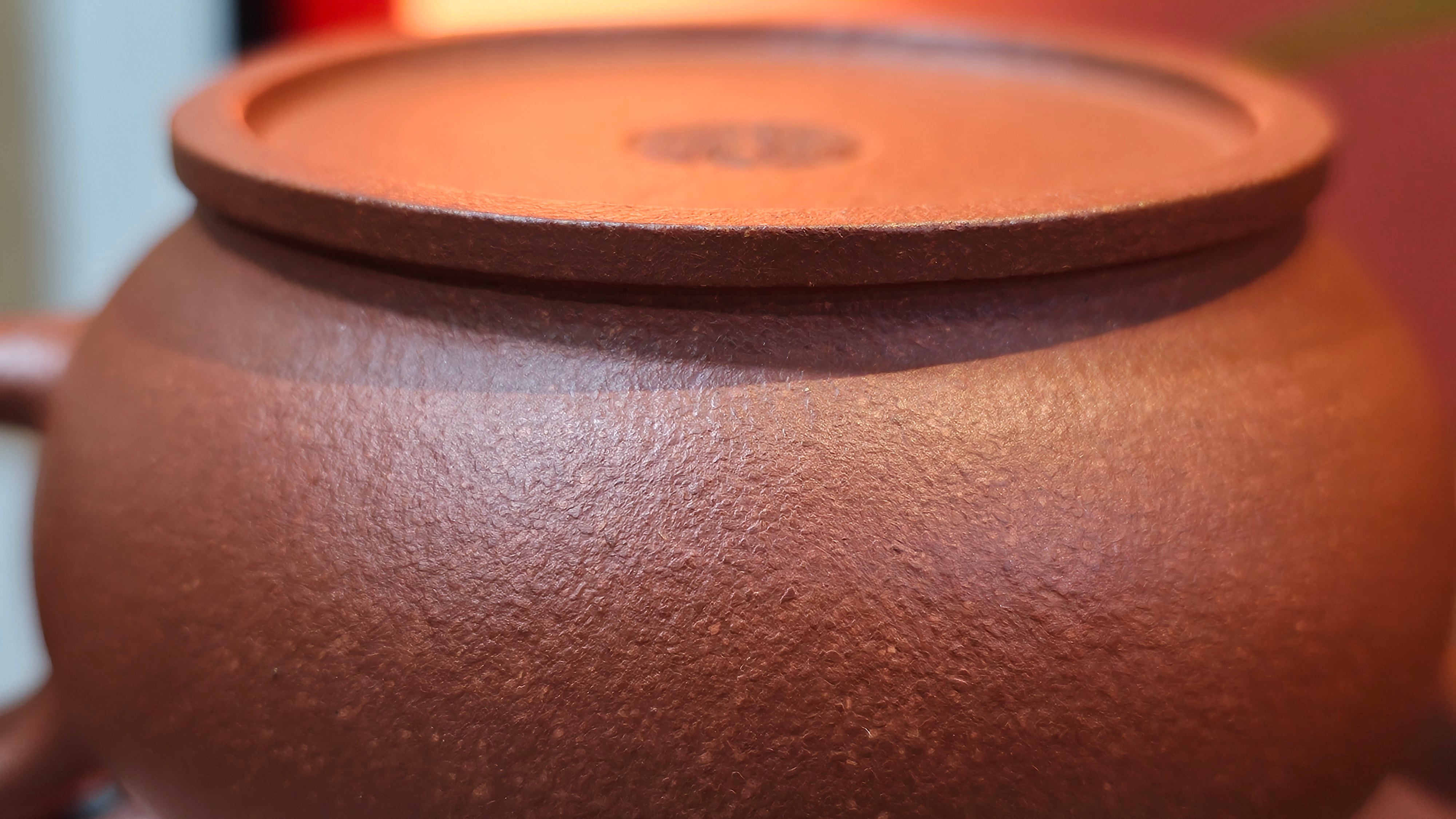 Song Jin Hu《颂金壶》, 151.5ml, Hong Jiang Po Ni 红降坡泥, by Craftsman Chen Gui Zhi 陈桂枝。(Red JiangPoNi rarer than Yellow JiangPoNi, XiaoMeiYao & ZhaoZhuang ZhuNi) ~ Congratulations to!Tea Sommr A.M., 1238hrs 16th August 2025, Padua, Italy🇮🇹!