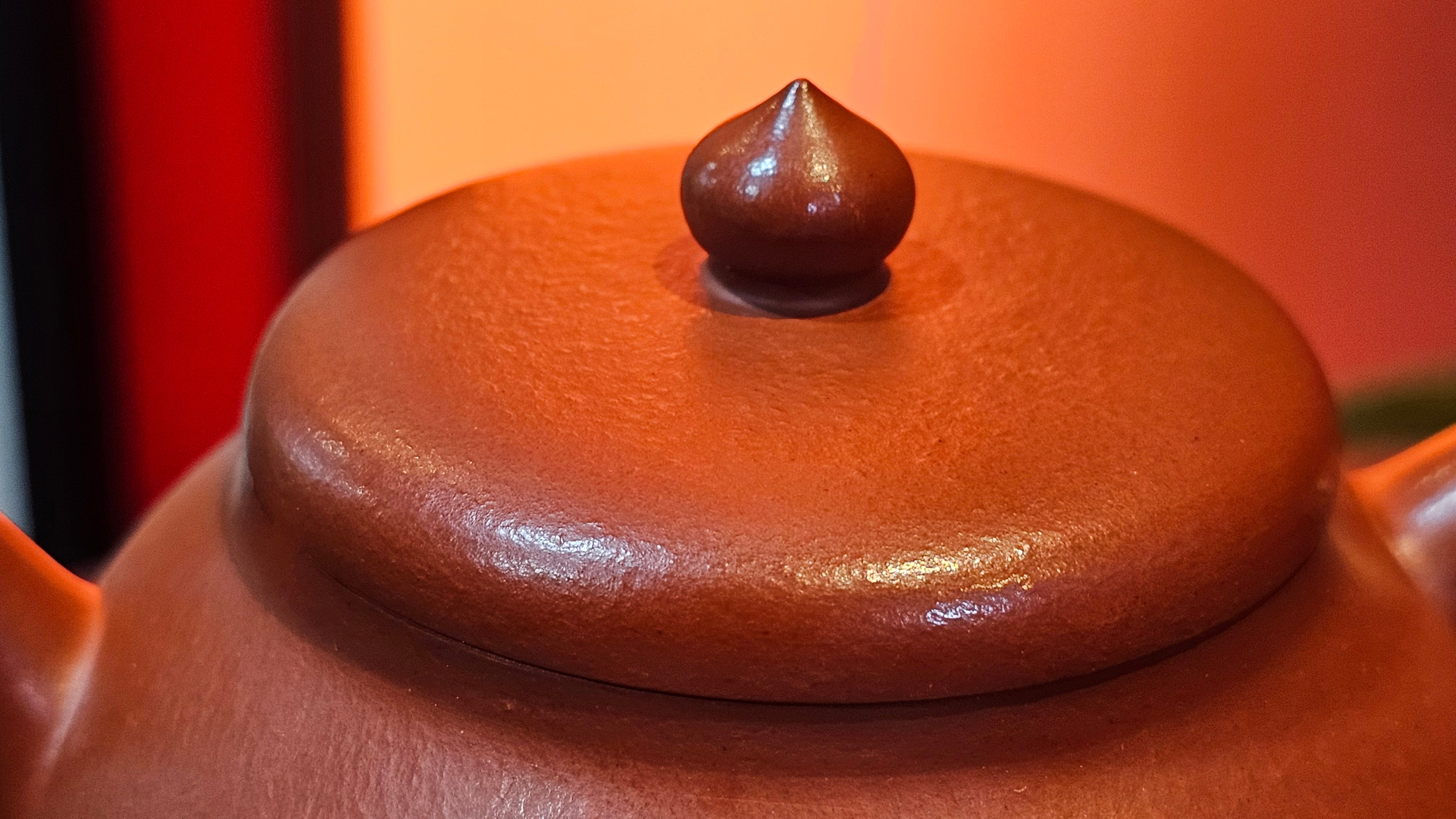 Yi Pin Hu, 252.3ml (largish), Xiao Mei Yao Zhu Ni 小煤窑朱泥,  by Craftsman Chen Yue Fei 陈跃飞 ~ Congratulations to!Mr J.G., 1059hrs 18th August 2025, Invergowrie, Australia🇦🇺!