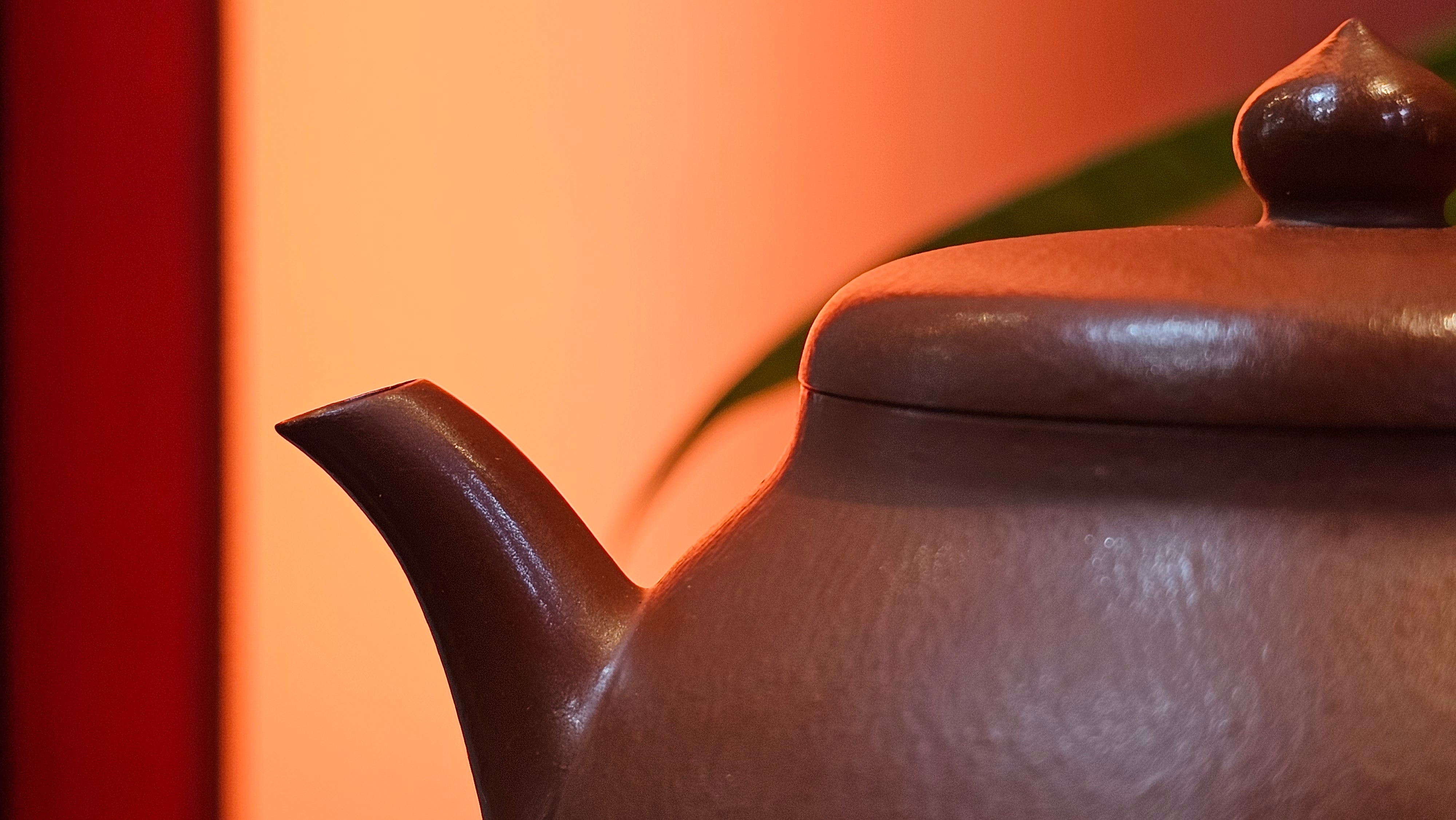 Yi Pin Hu, 252.3ml (largish), Xiao Mei Yao Zhu Ni 小煤窑朱泥,  by Craftsman Chen Yue Fei 陈跃飞 ~ Congratulations to!Mr J.G., 1059hrs 18th August 2025, Invergowrie, Australia🇦🇺!