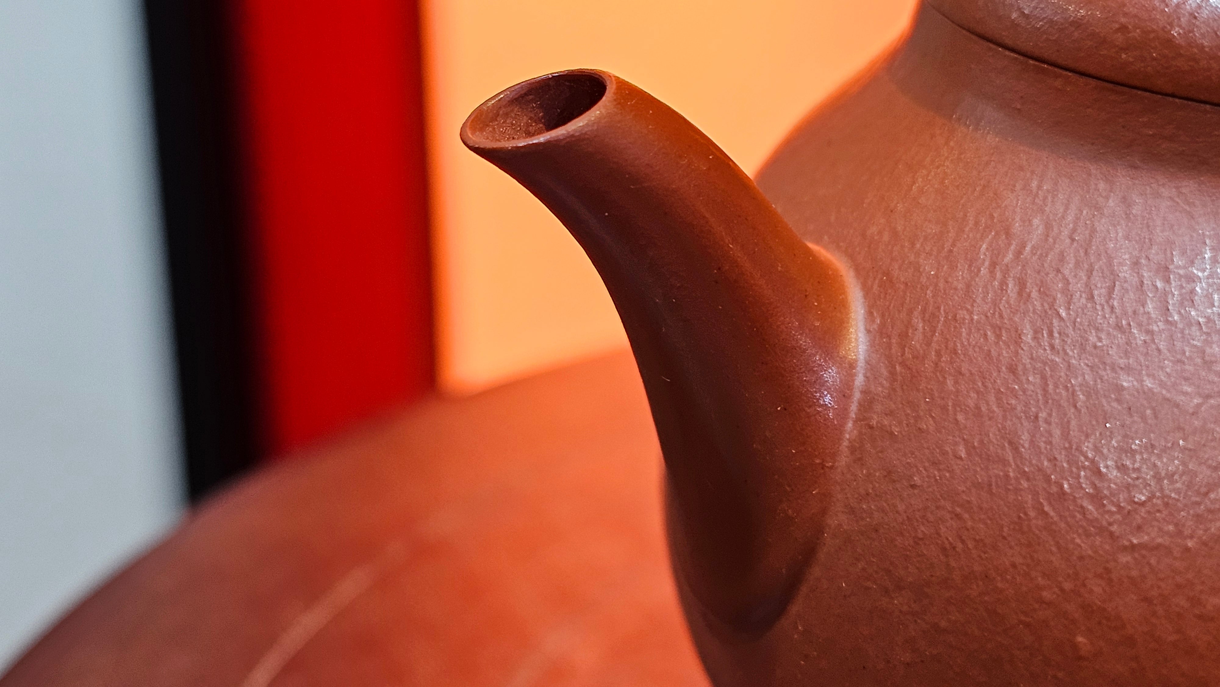 Yi Pin Hu, 252.3ml (largish), Xiao Mei Yao Zhu Ni 小煤窑朱泥,  by Craftsman Chen Yue Fei 陈跃飞 ~ Congratulations to!Mr J.G., 1059hrs 18th August 2025, Invergowrie, Australia🇦🇺!