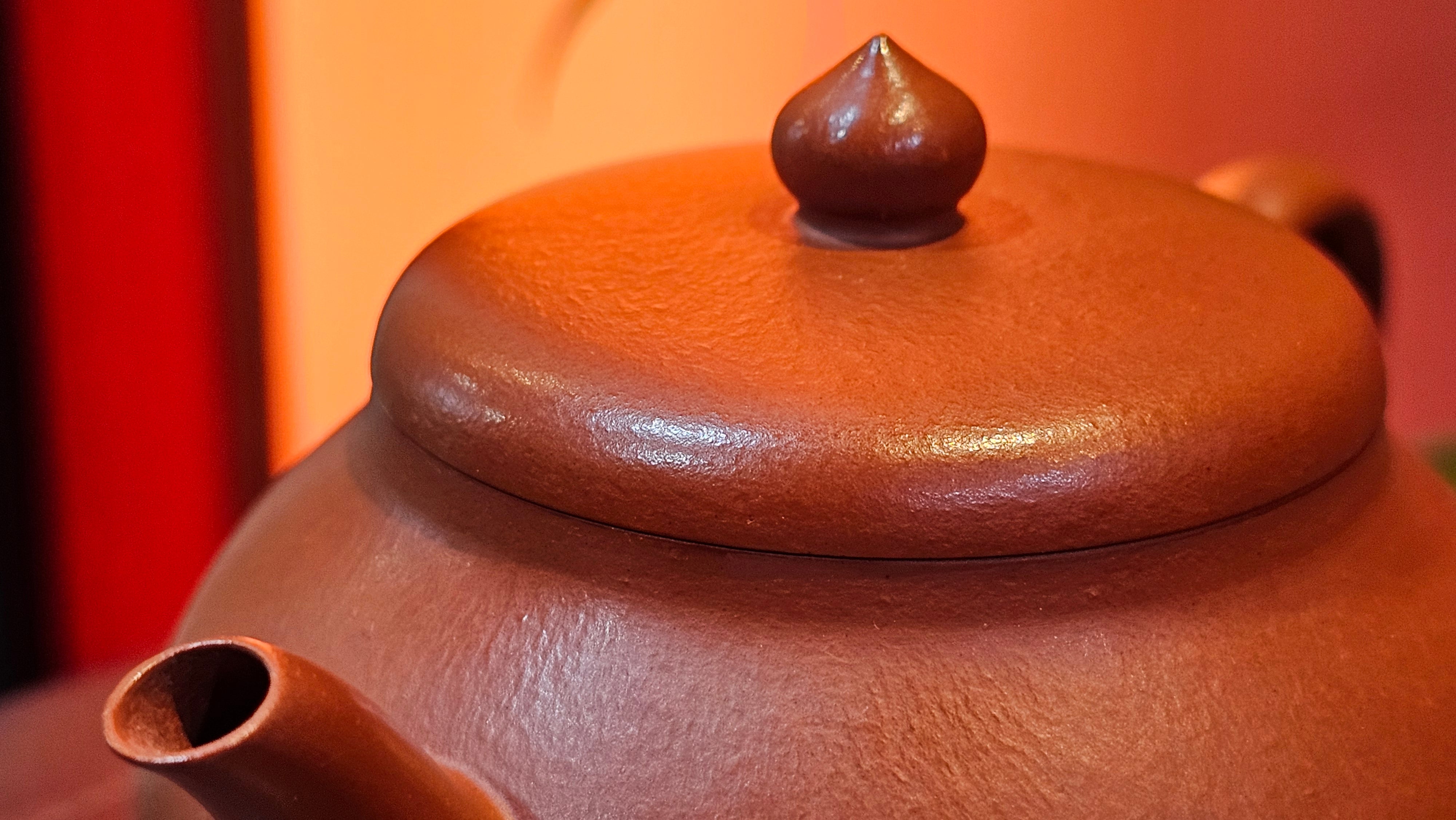 Yi Pin Hu, 252.3ml (largish), Xiao Mei Yao Zhu Ni 小煤窑朱泥,  by Craftsman Chen Yue Fei 陈跃飞 ~ Congratulations to!Mr J.G., 1059hrs 18th August 2025, Invergowrie, Australia🇦🇺!